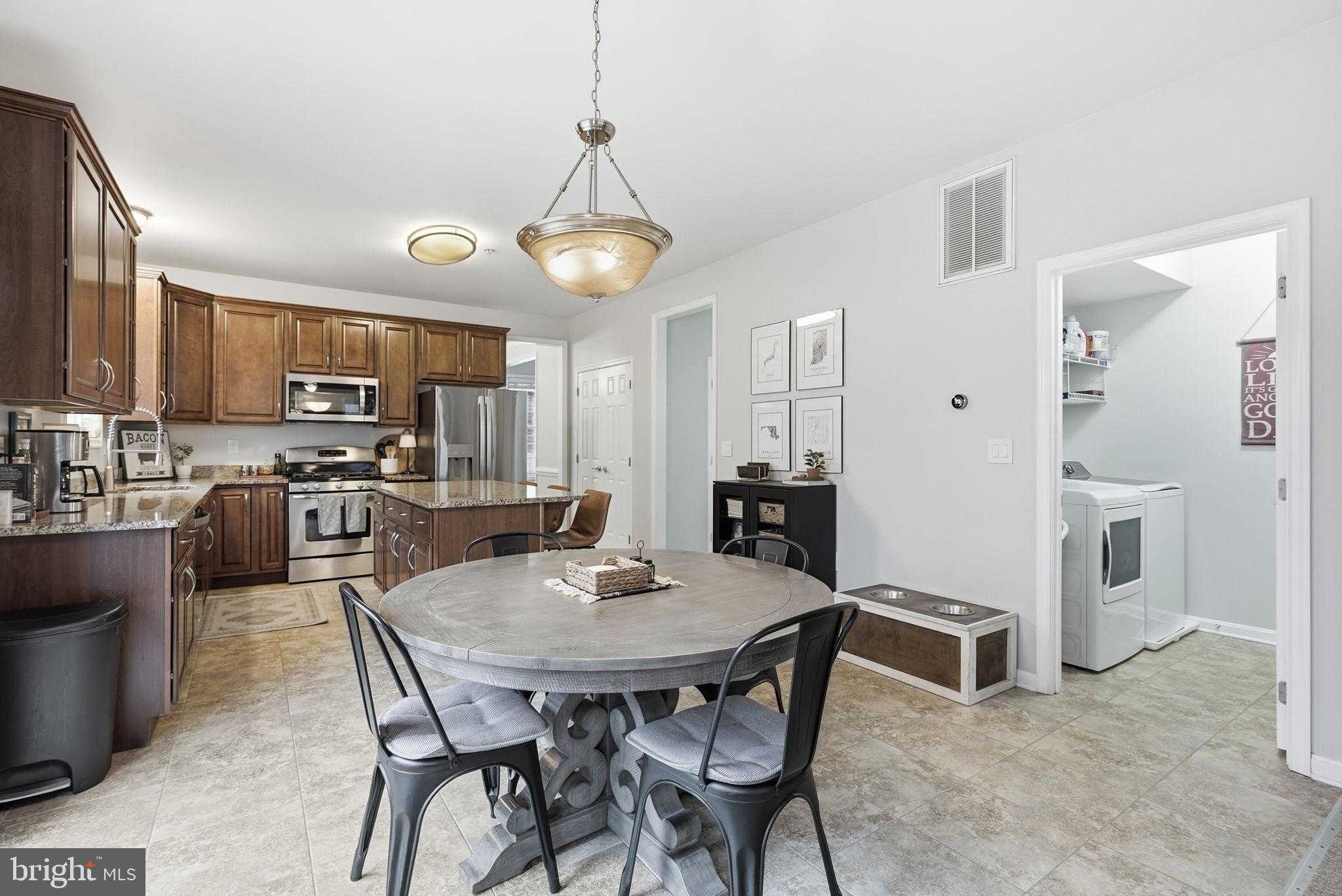 10351 Stewards Chance Ln photo 18