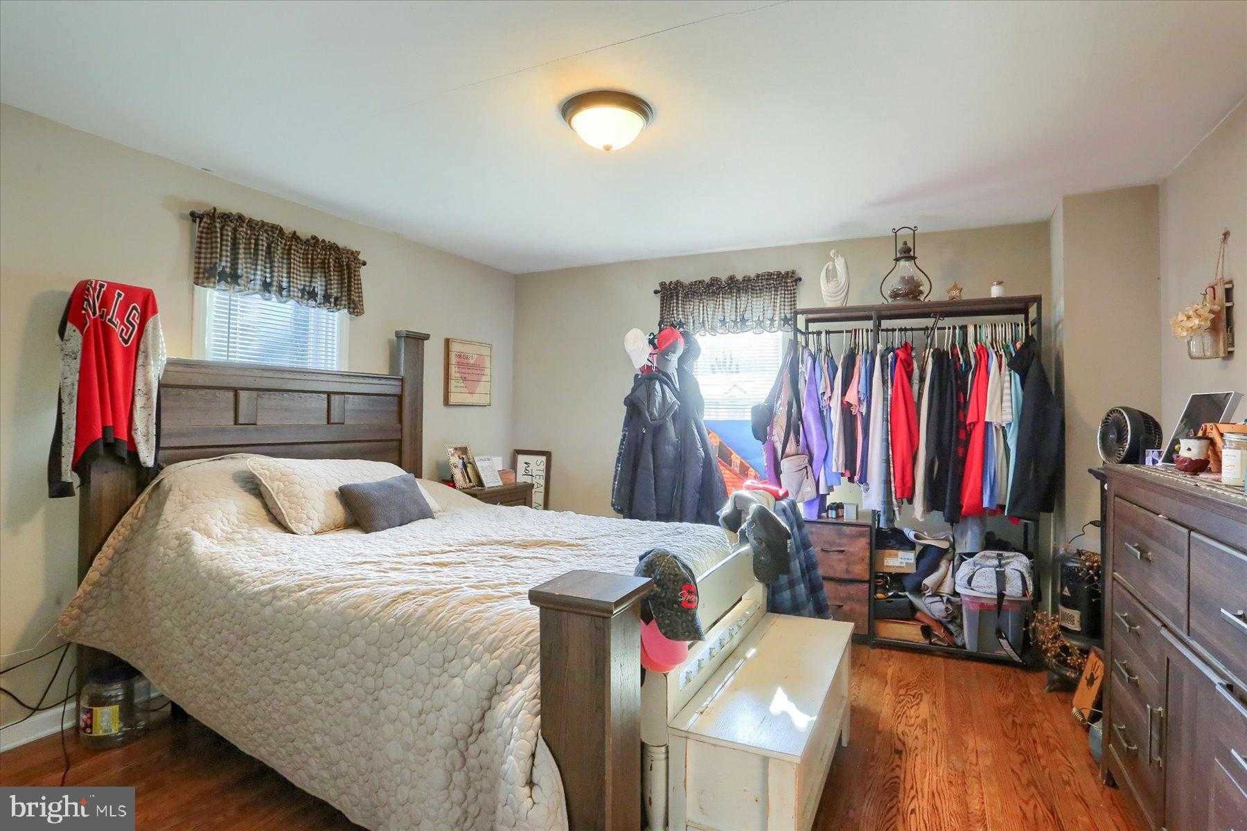 1015 Trinity Rd photo 13