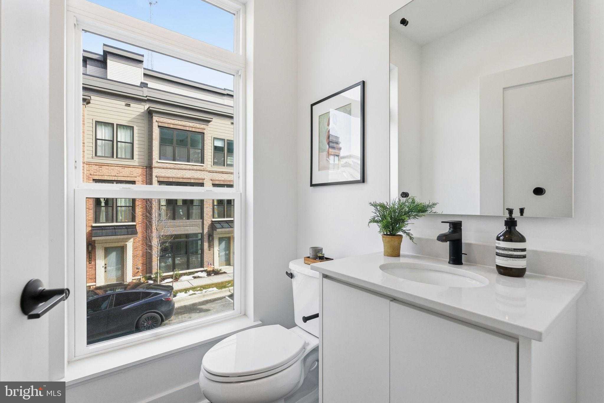 5354 Zenith Overlook photo 8