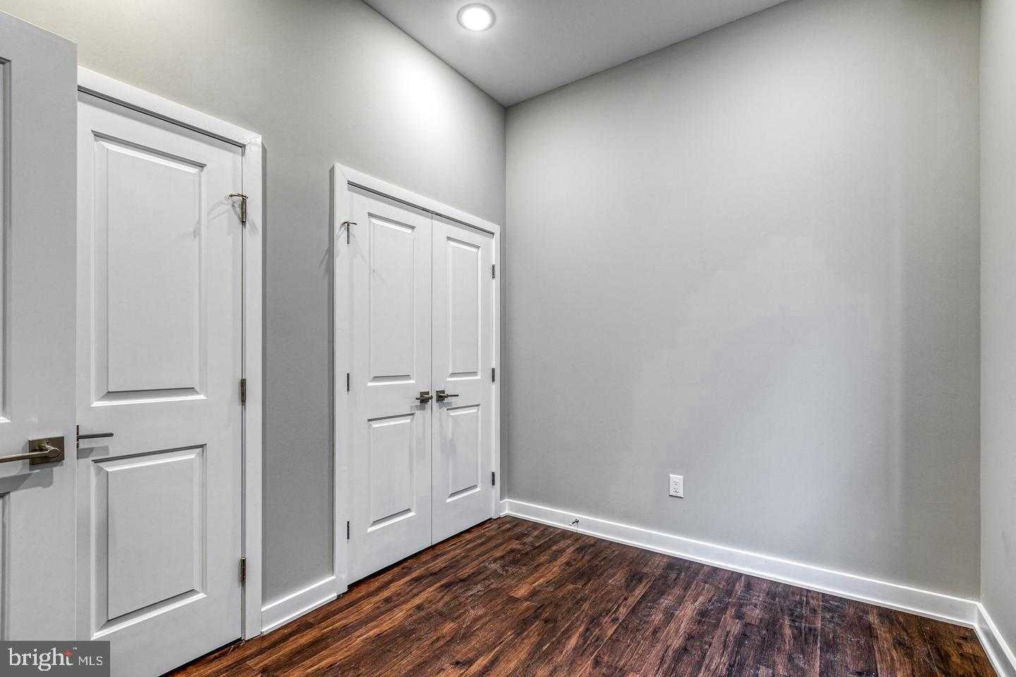 1316 S Broad St photo 68