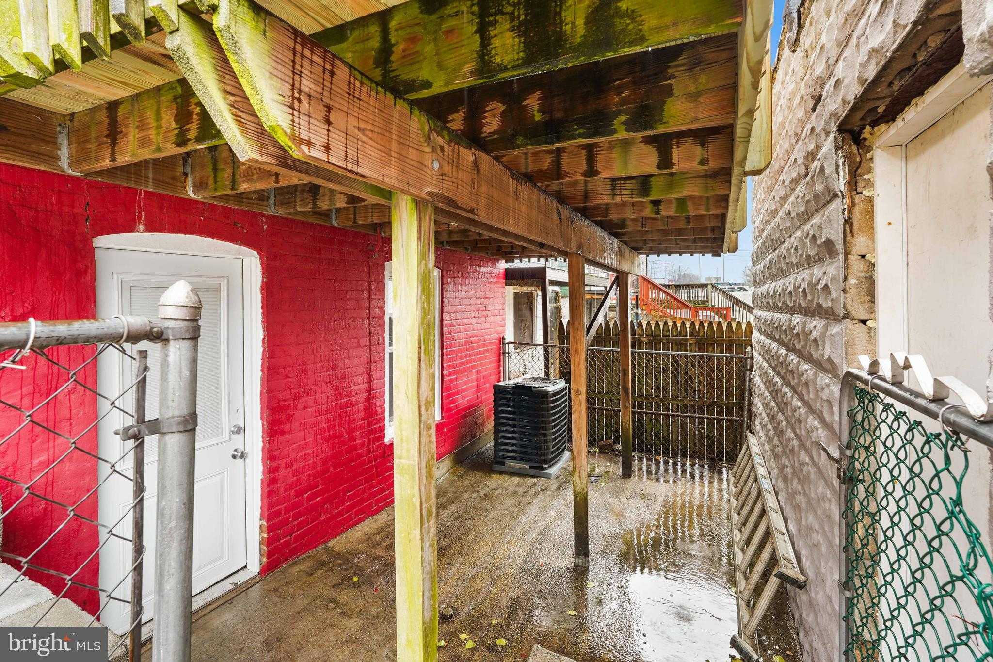 3424 Wilkens Ave photo 32