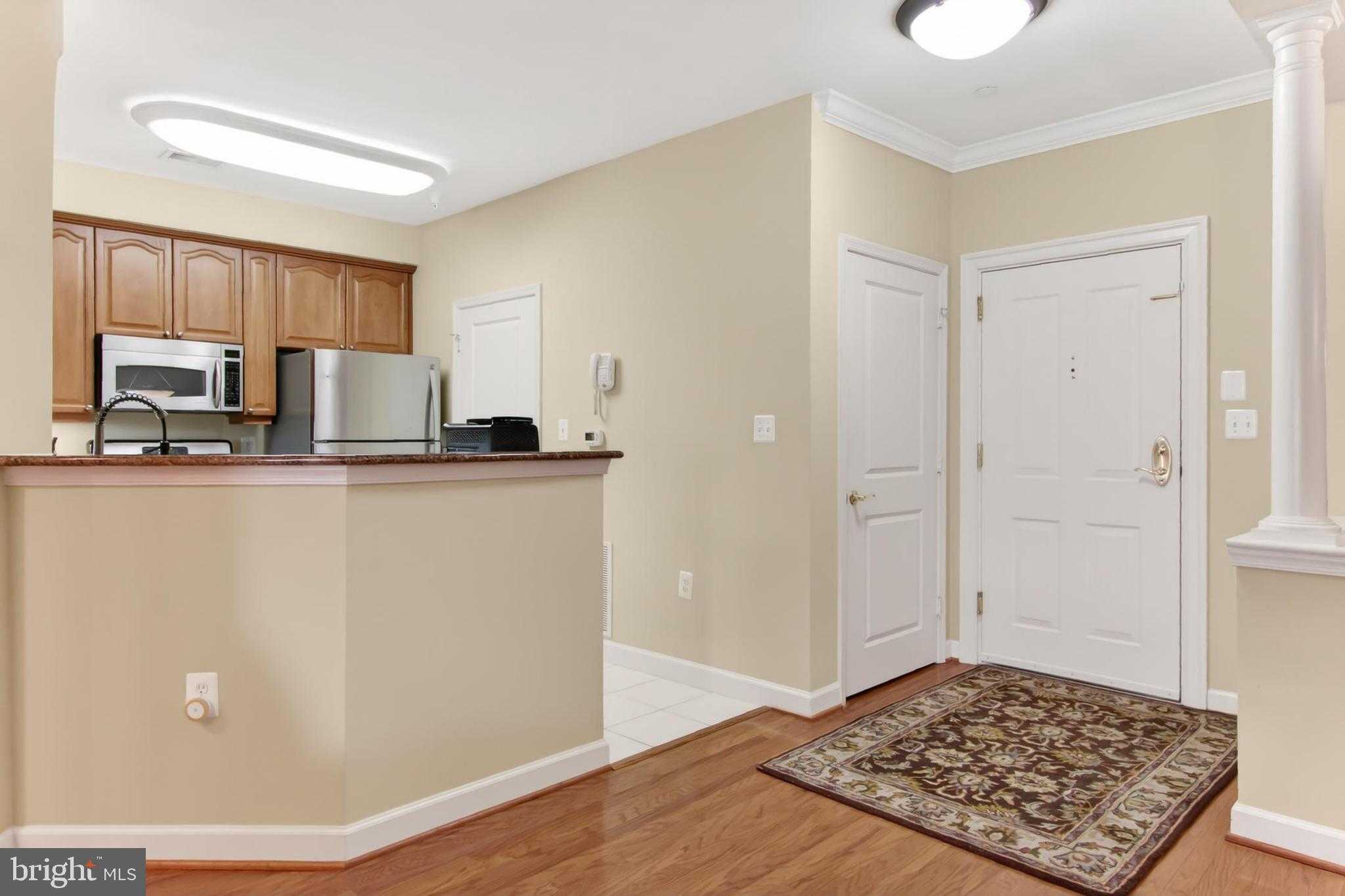 440 Belmont Bay Dr Unit 305 photo 7