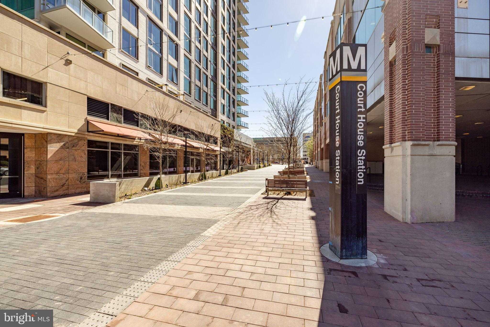 1301 N Courthouse Rd Apt 1805 photo 36