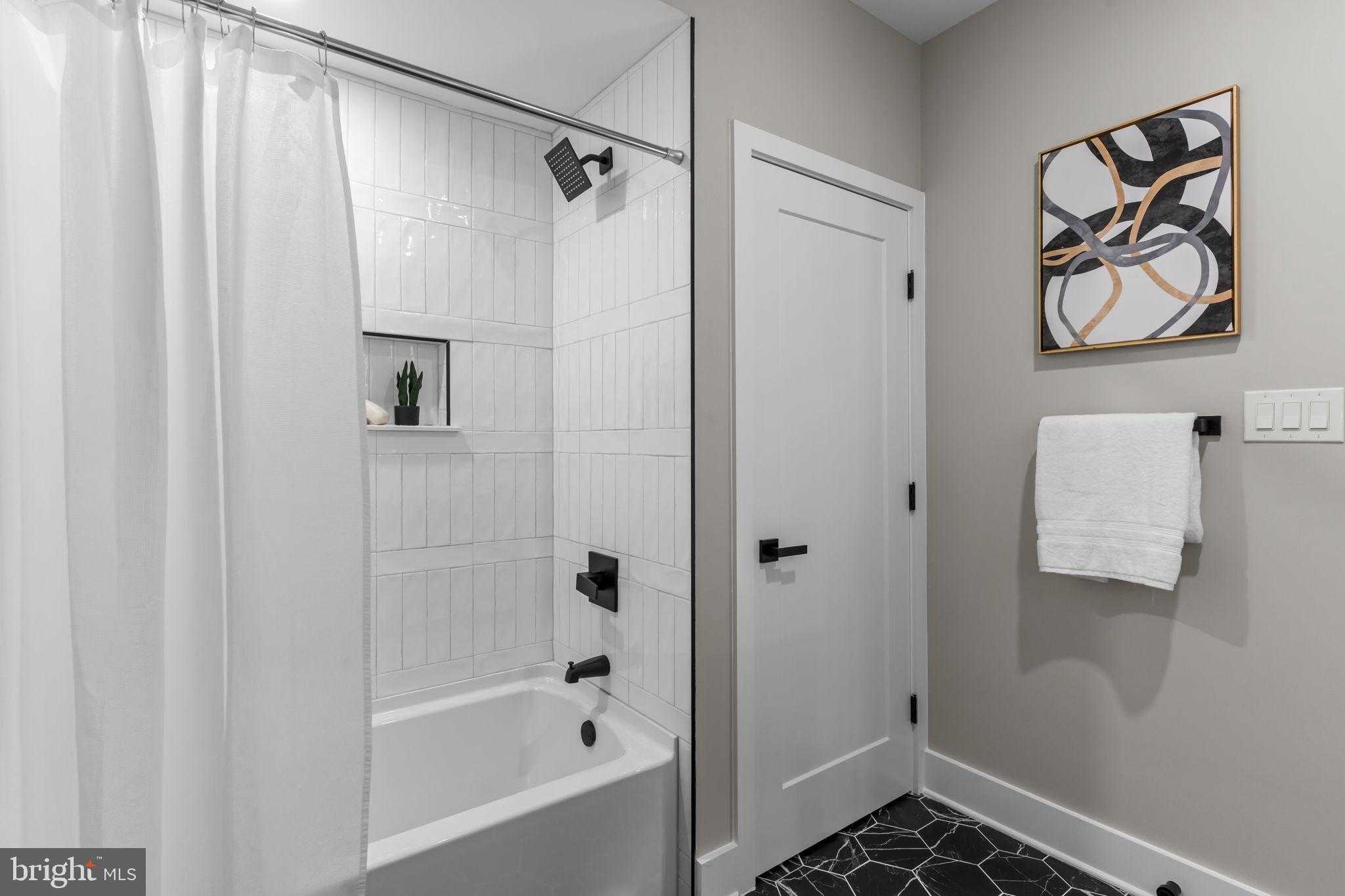 1321 N 2nd St photo 33