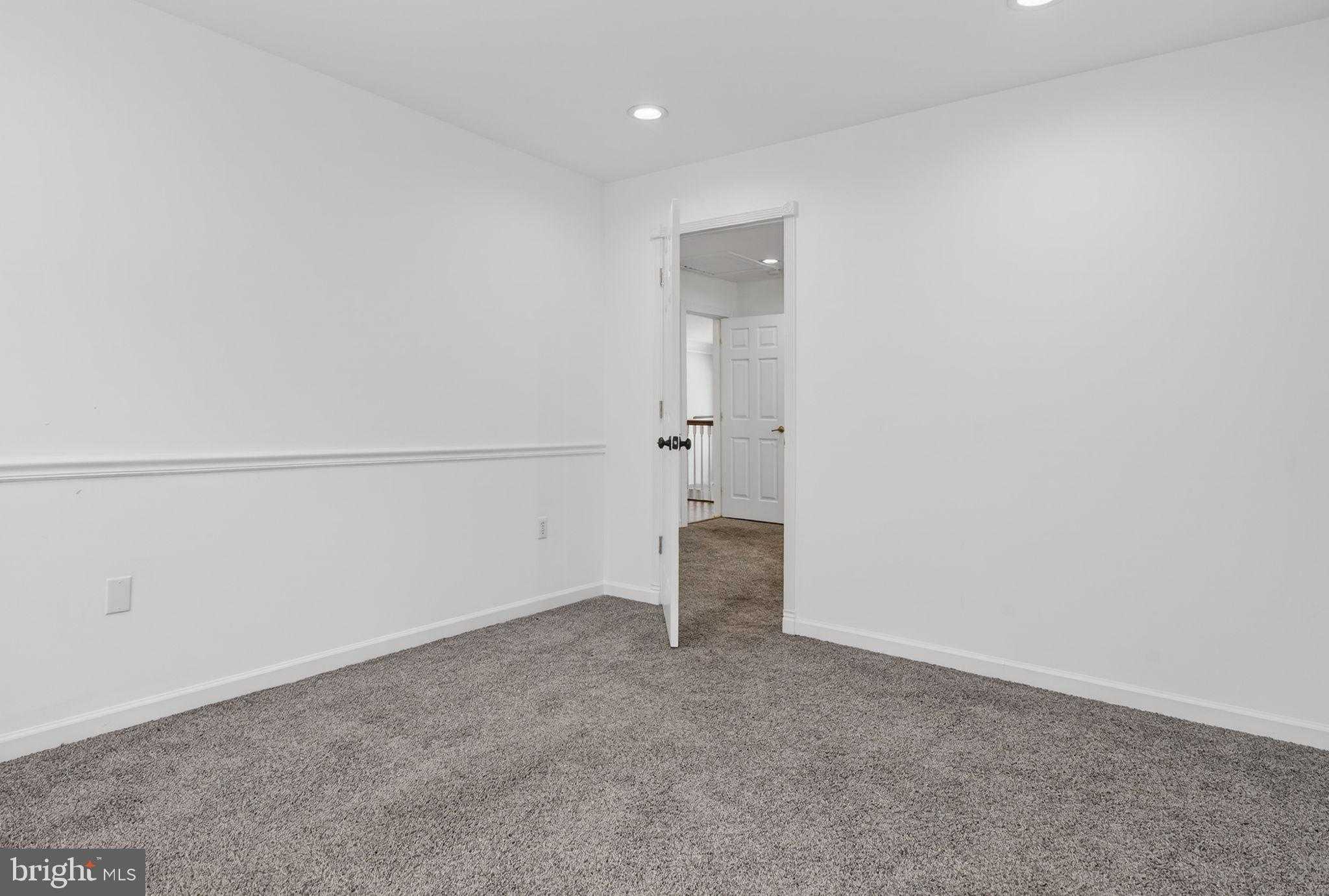 88 Shady Ln photo 34