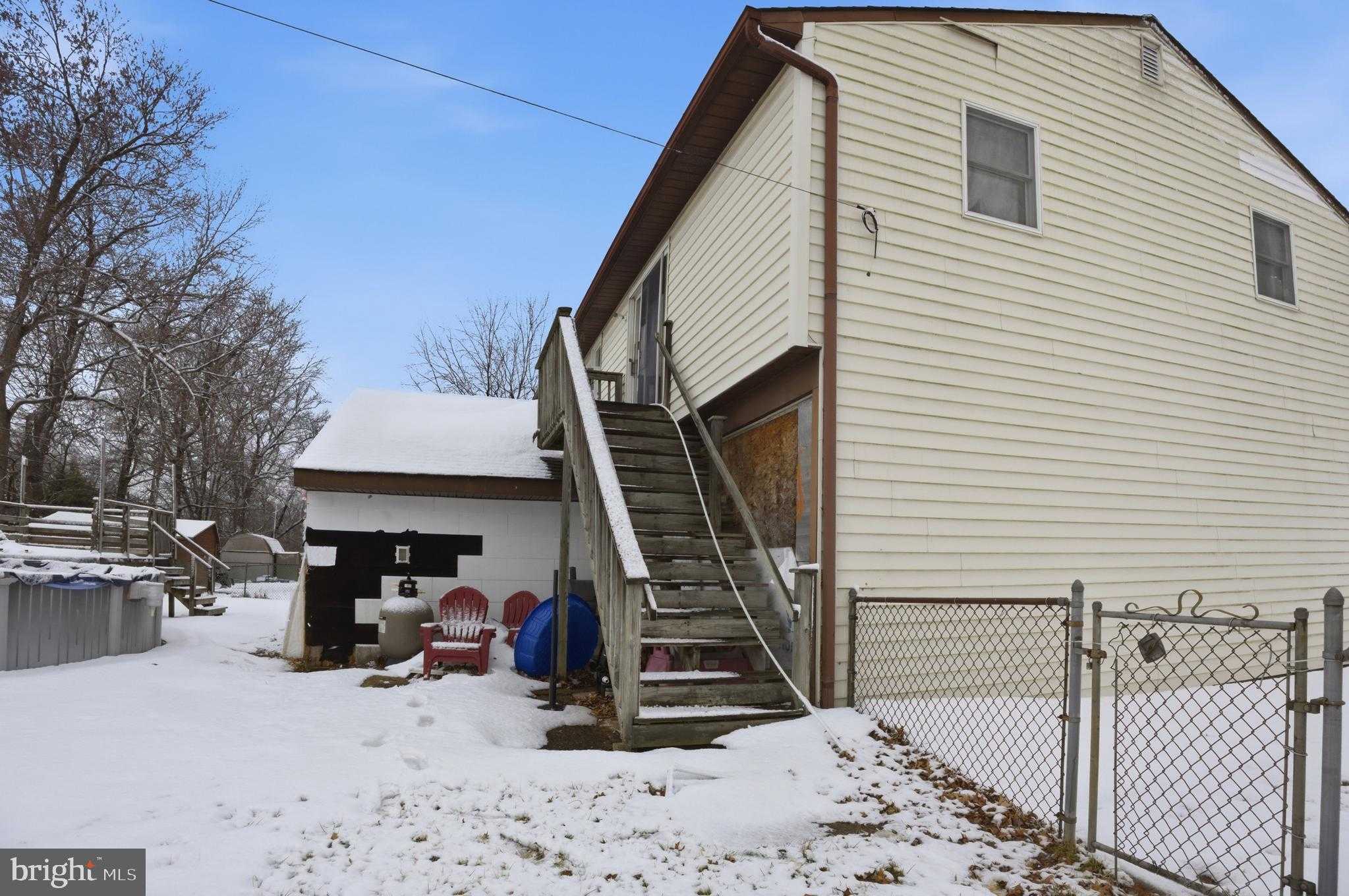 716 Chatham Rd photo 29