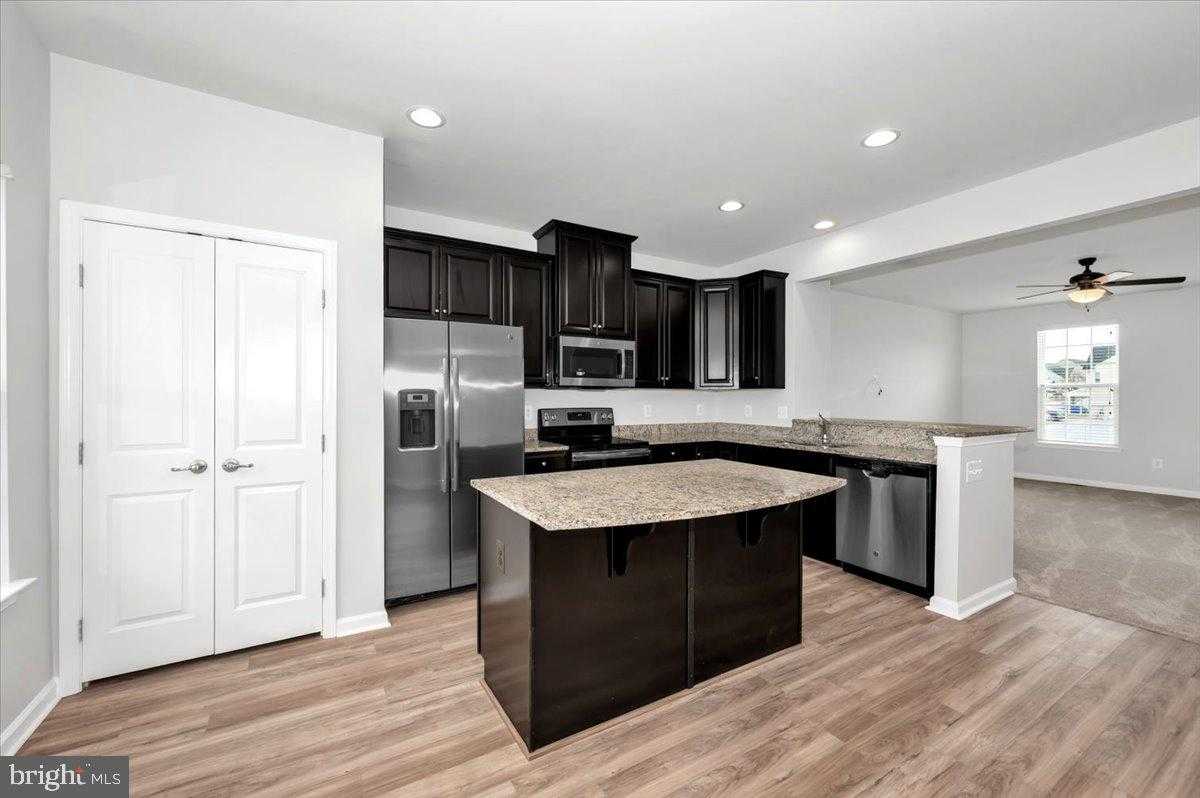 105 Montreal Way photo 23