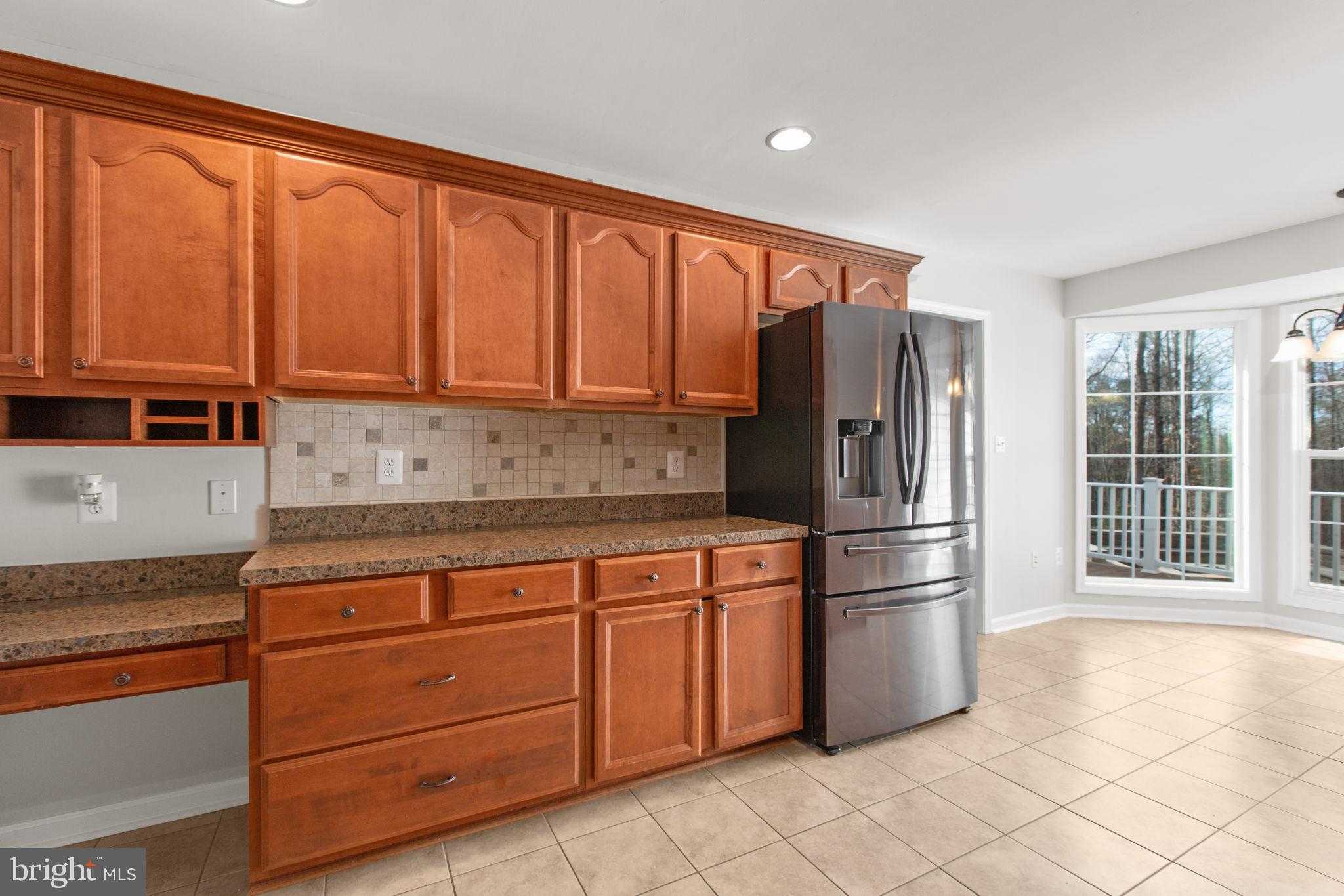 219 Oakwood Dr photo 17