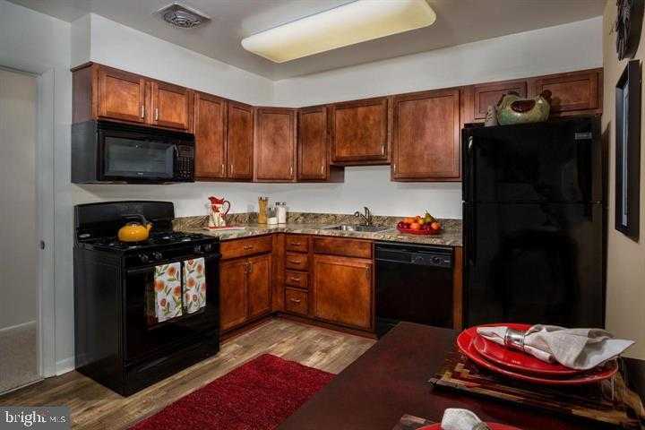 30 Over Ridge Ct photo 11