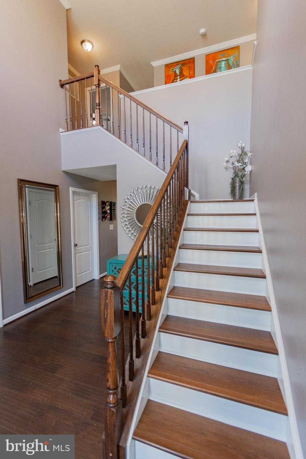 104 Daintree Dr photo 39