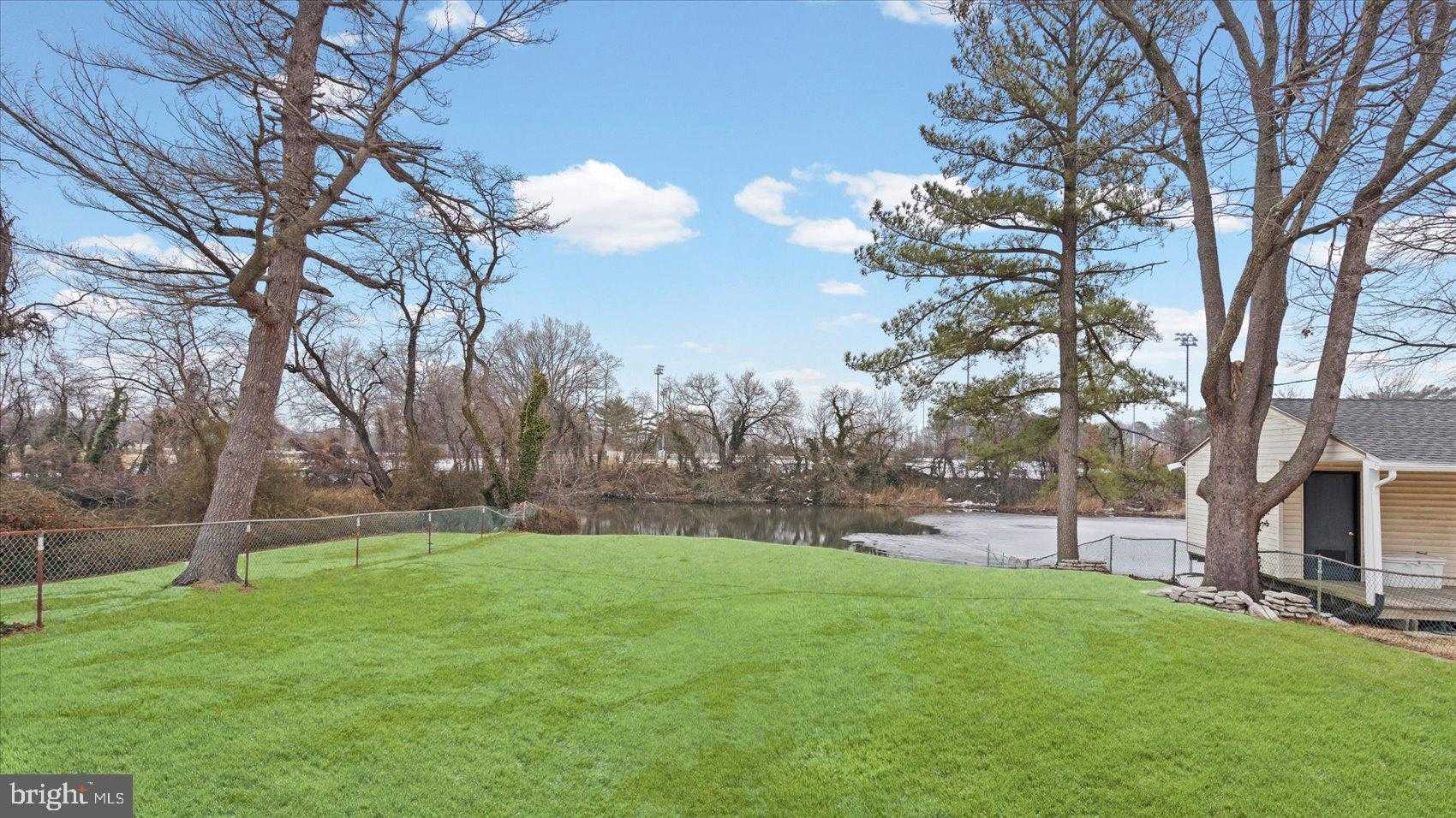 3145 Baybriar Rd photo 9