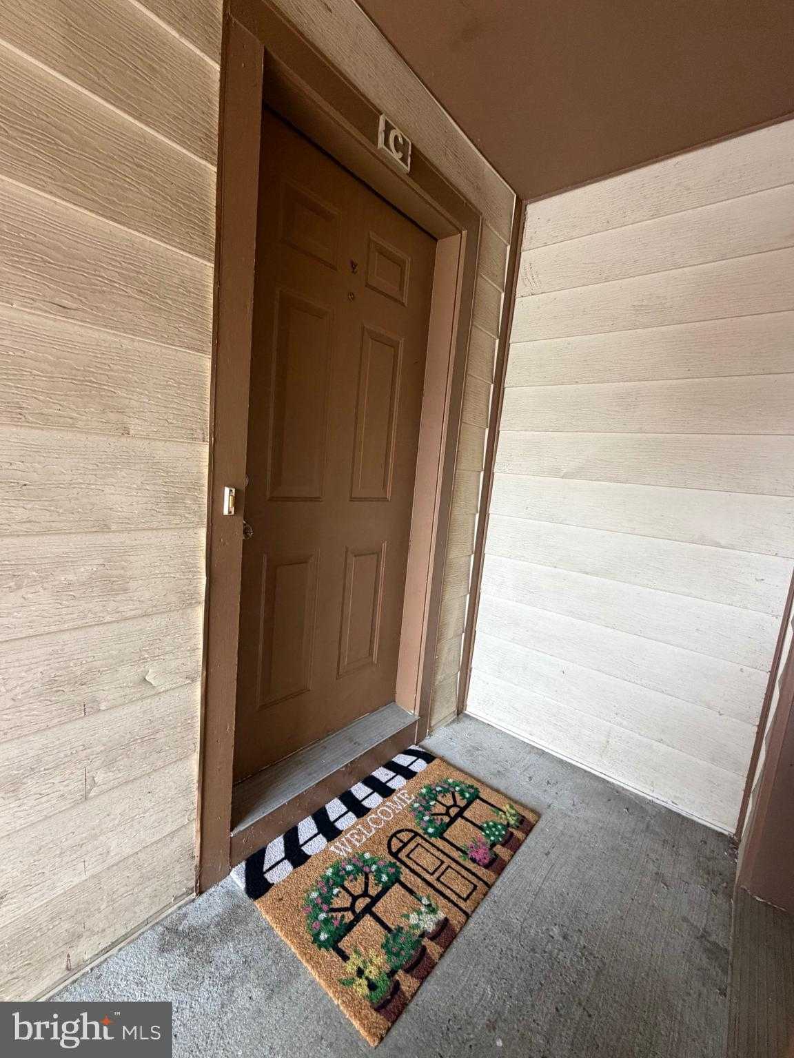 14113 William St photo 2