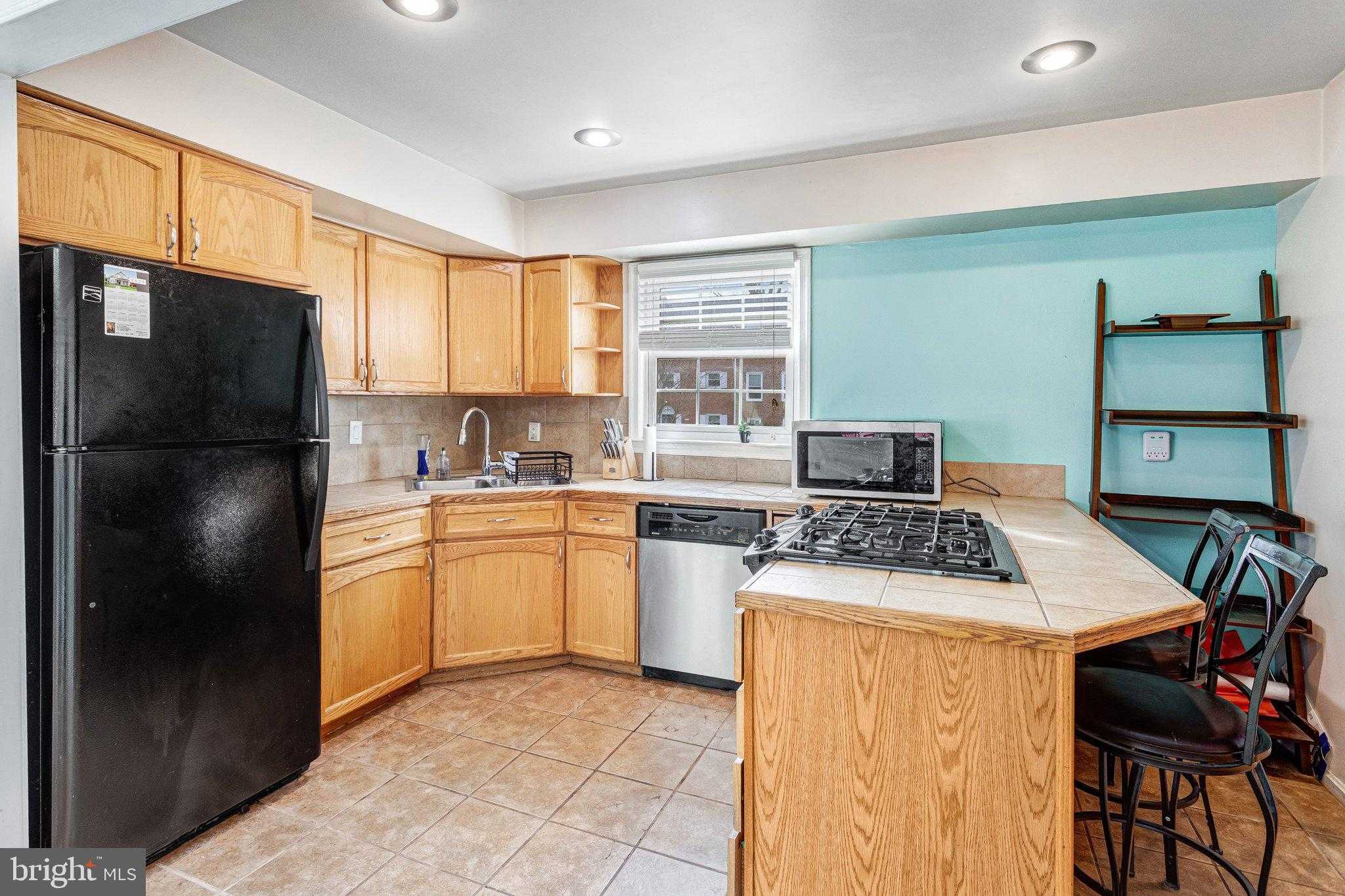 10118 Brandon Way photo 5