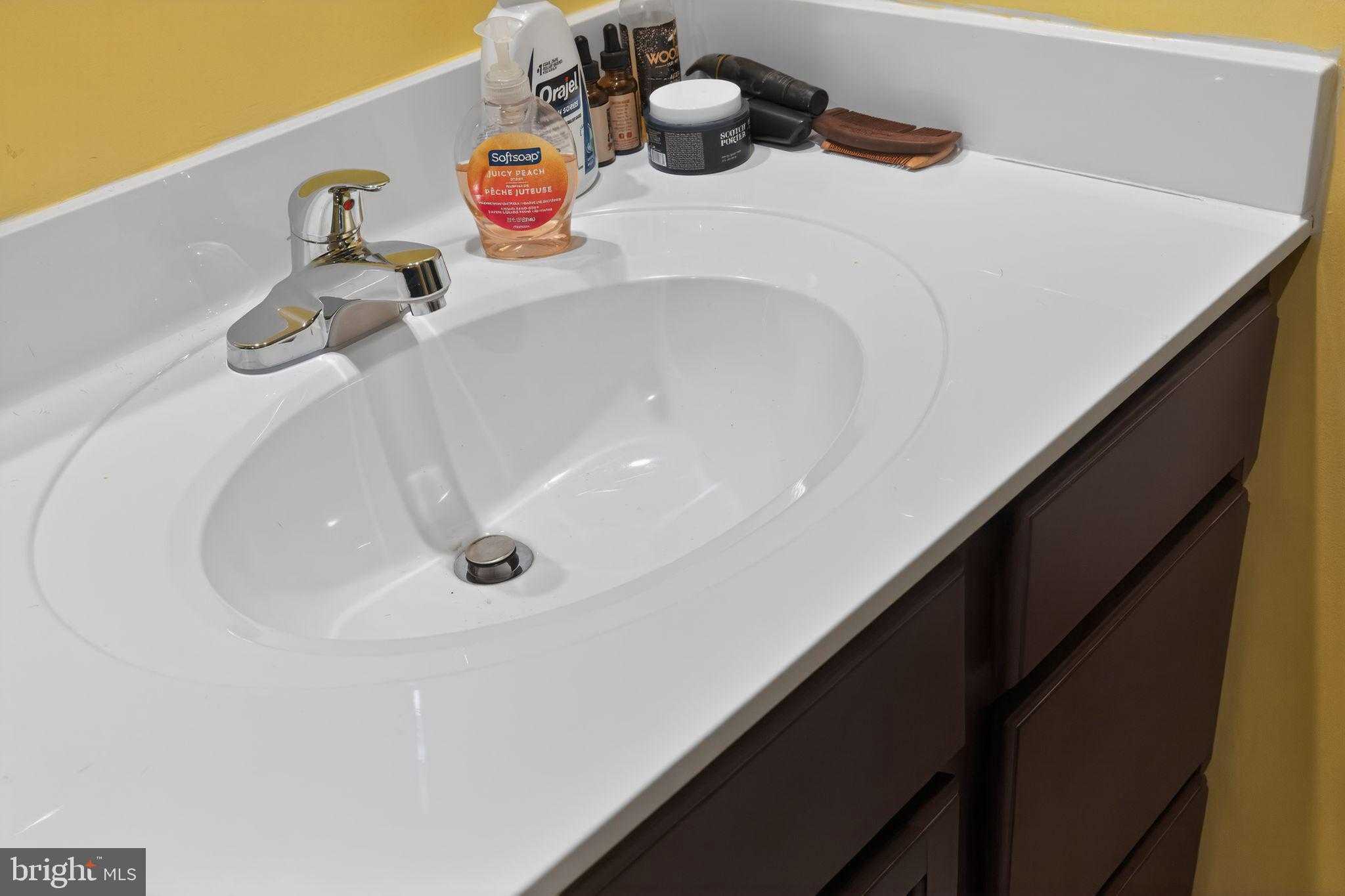 1112 Scruggs Ln photo 12