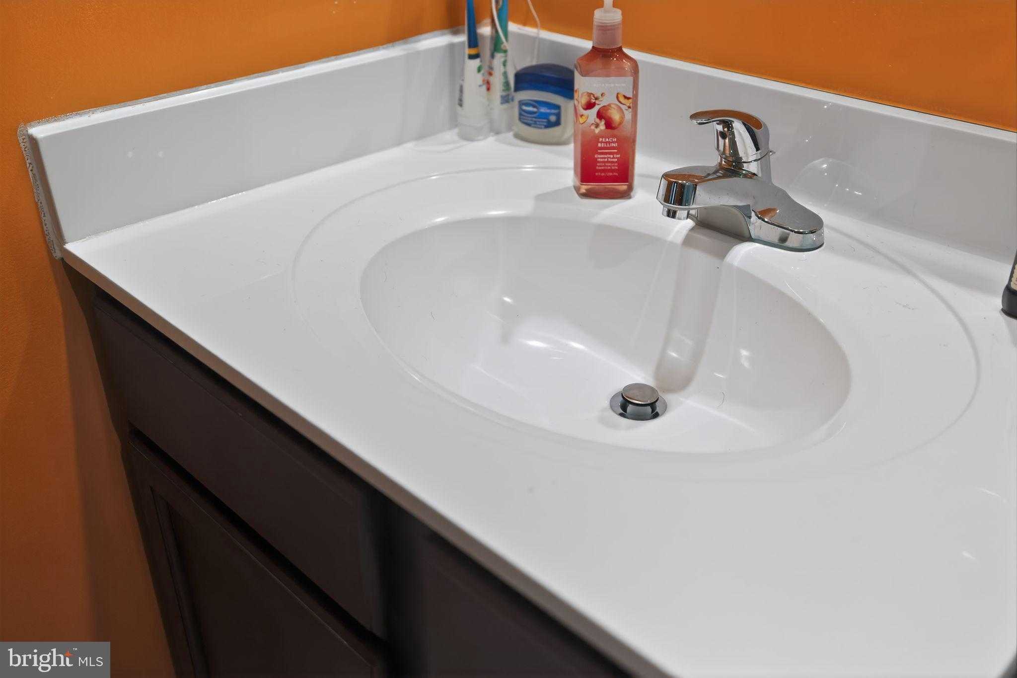 1112 Scruggs Ln photo 16