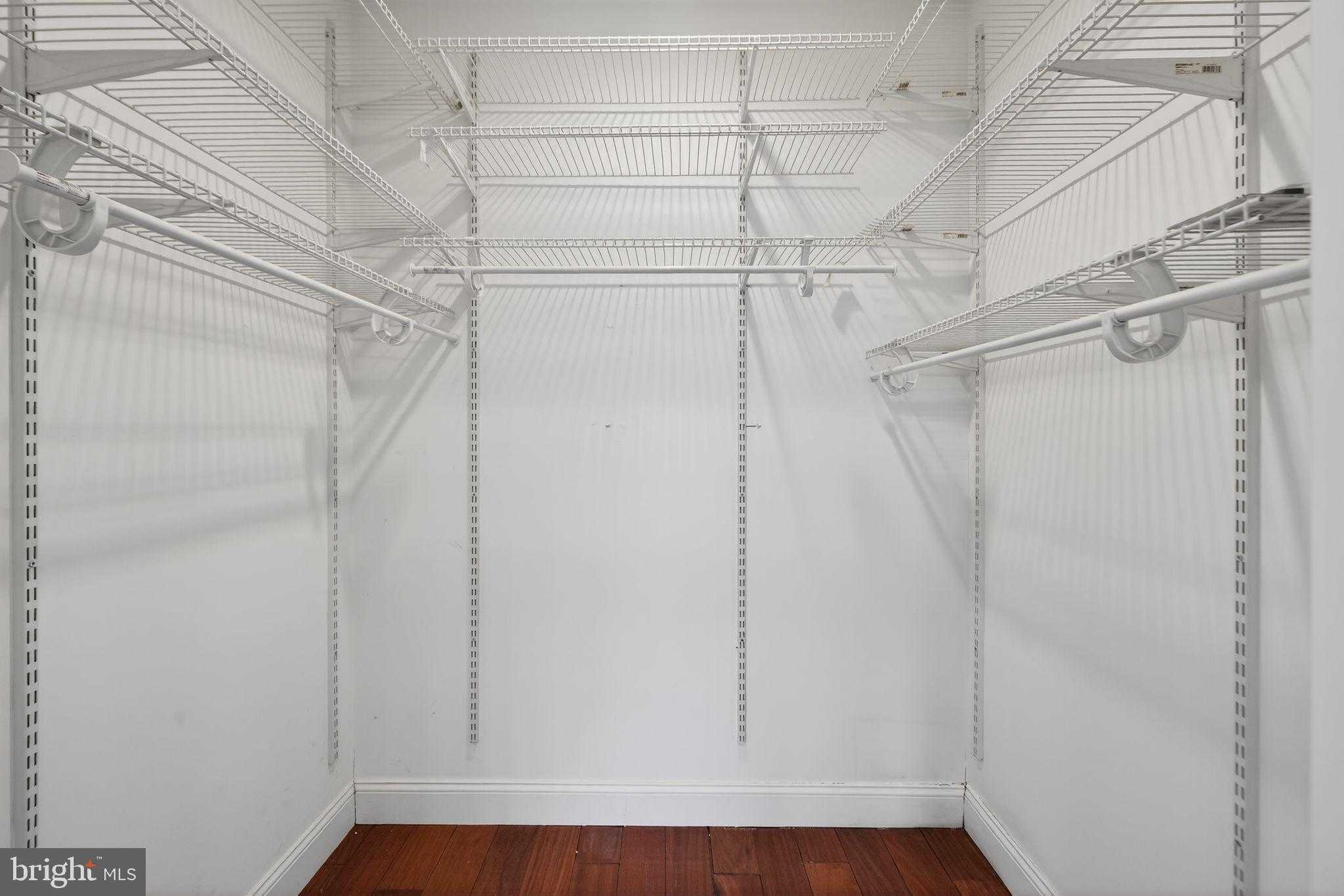 1422 Montrose St photo 28