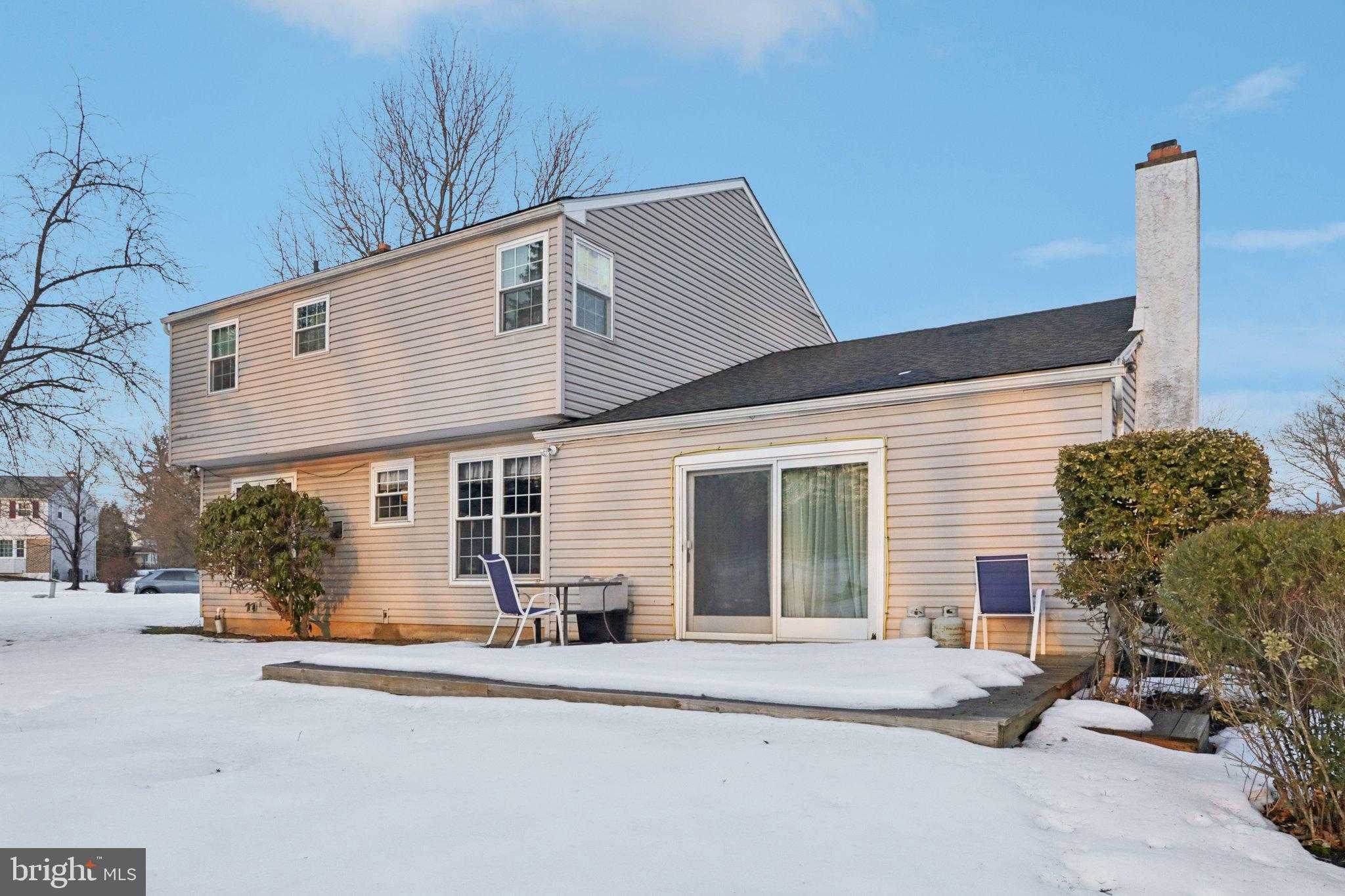 2296 Bramble Gate Dr photo 2