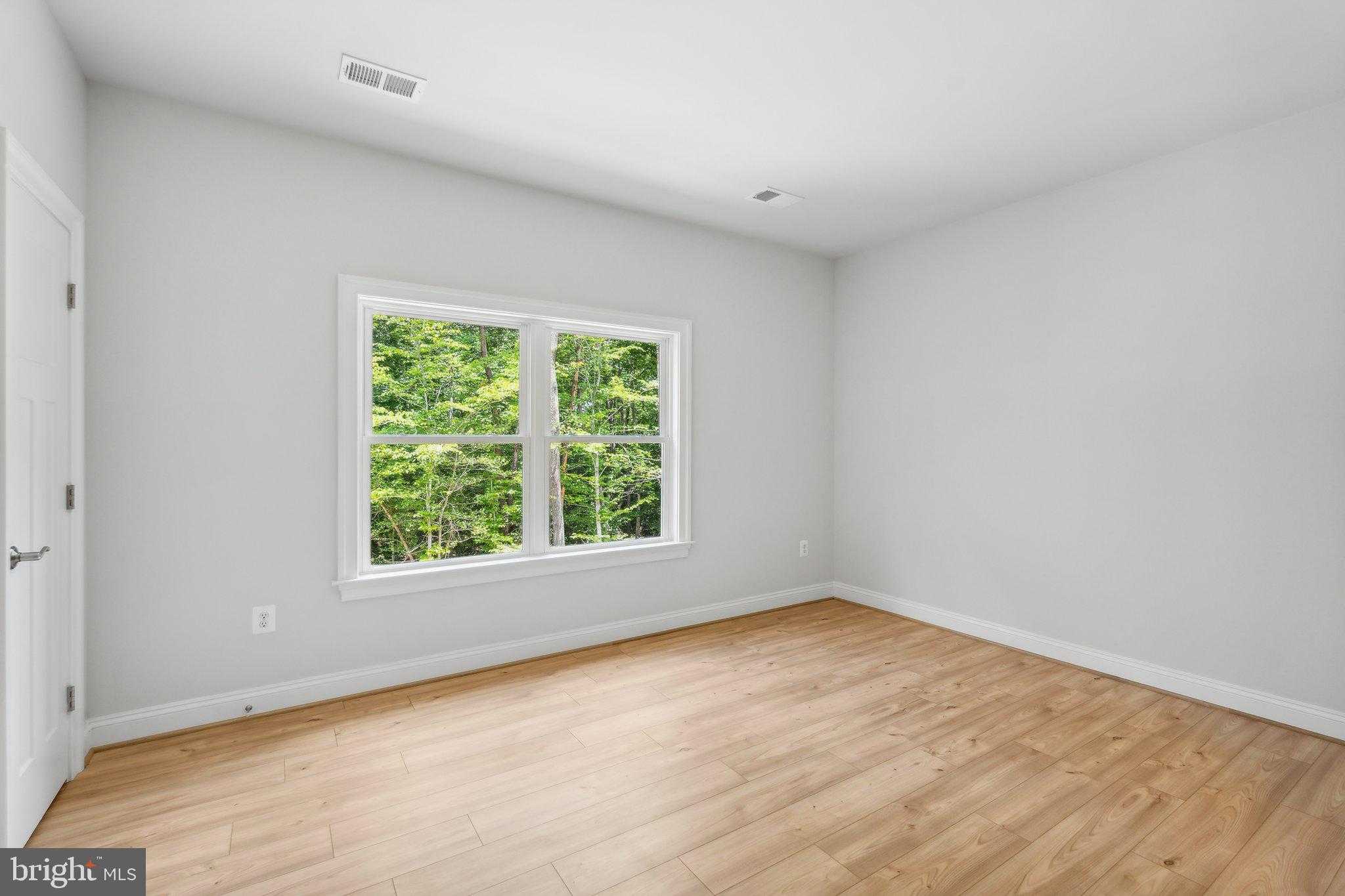 13749 Orlando Rd photo 4