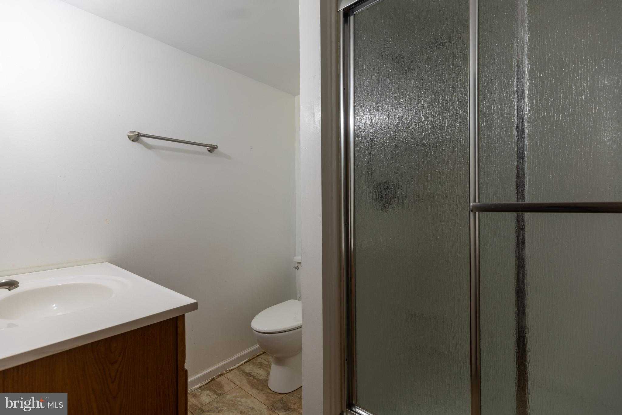 824 Fox Meadow Rd photo 24