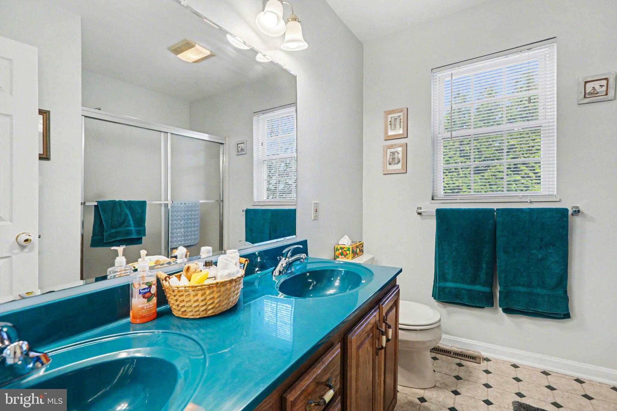 111 Koch Ln photo 34