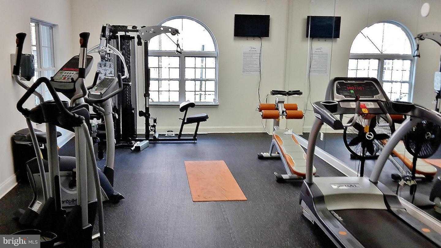 2711 Bellforest CT Apt 404 photo 28