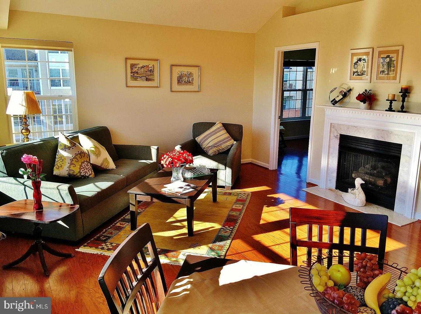 2711 Bellforest CT Apt 404 photo 5