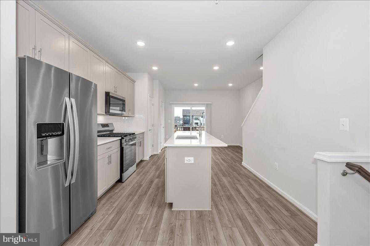 3357 Cormorant Dr photo 9