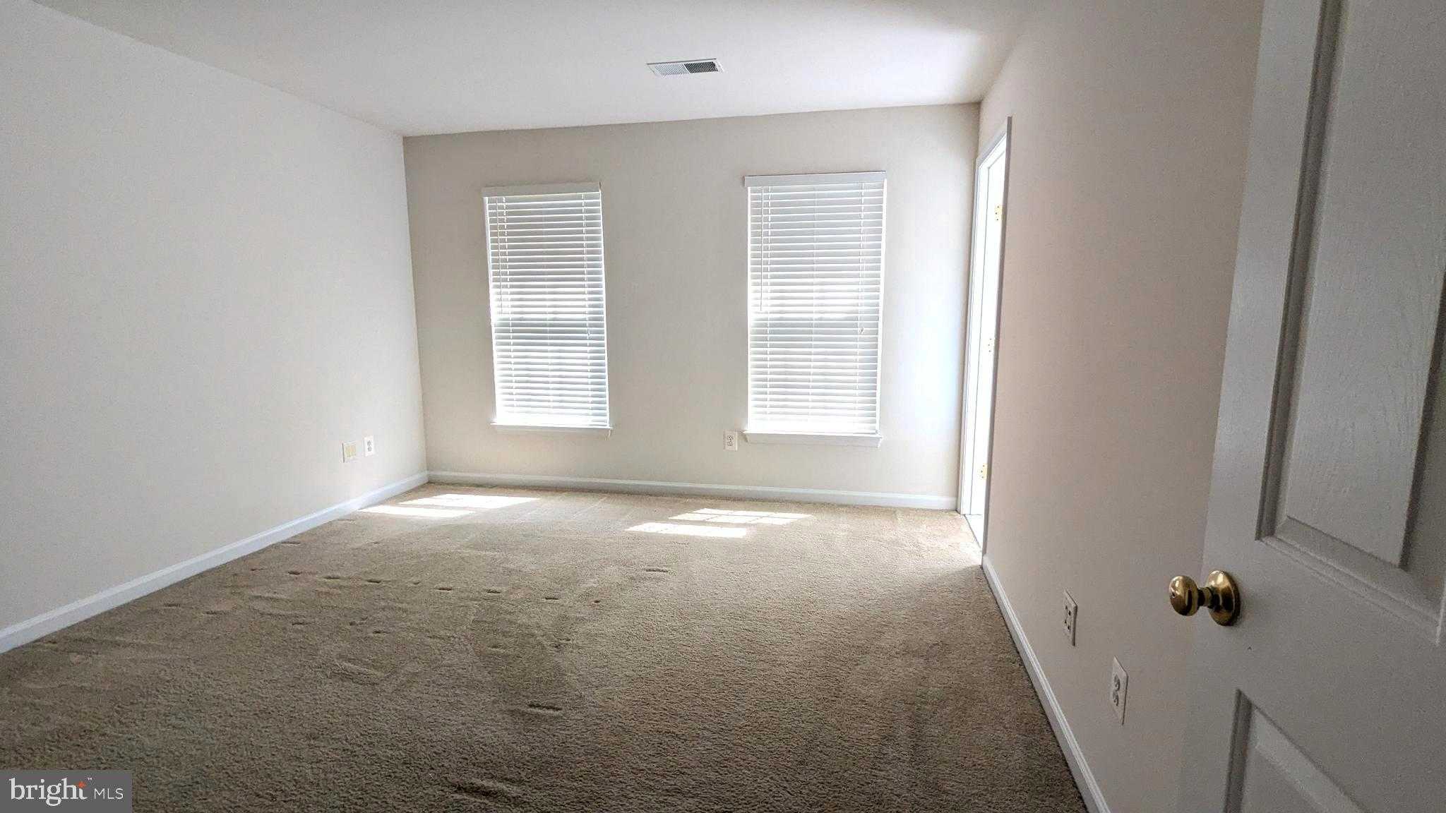 24 Nugent Dr photo 38