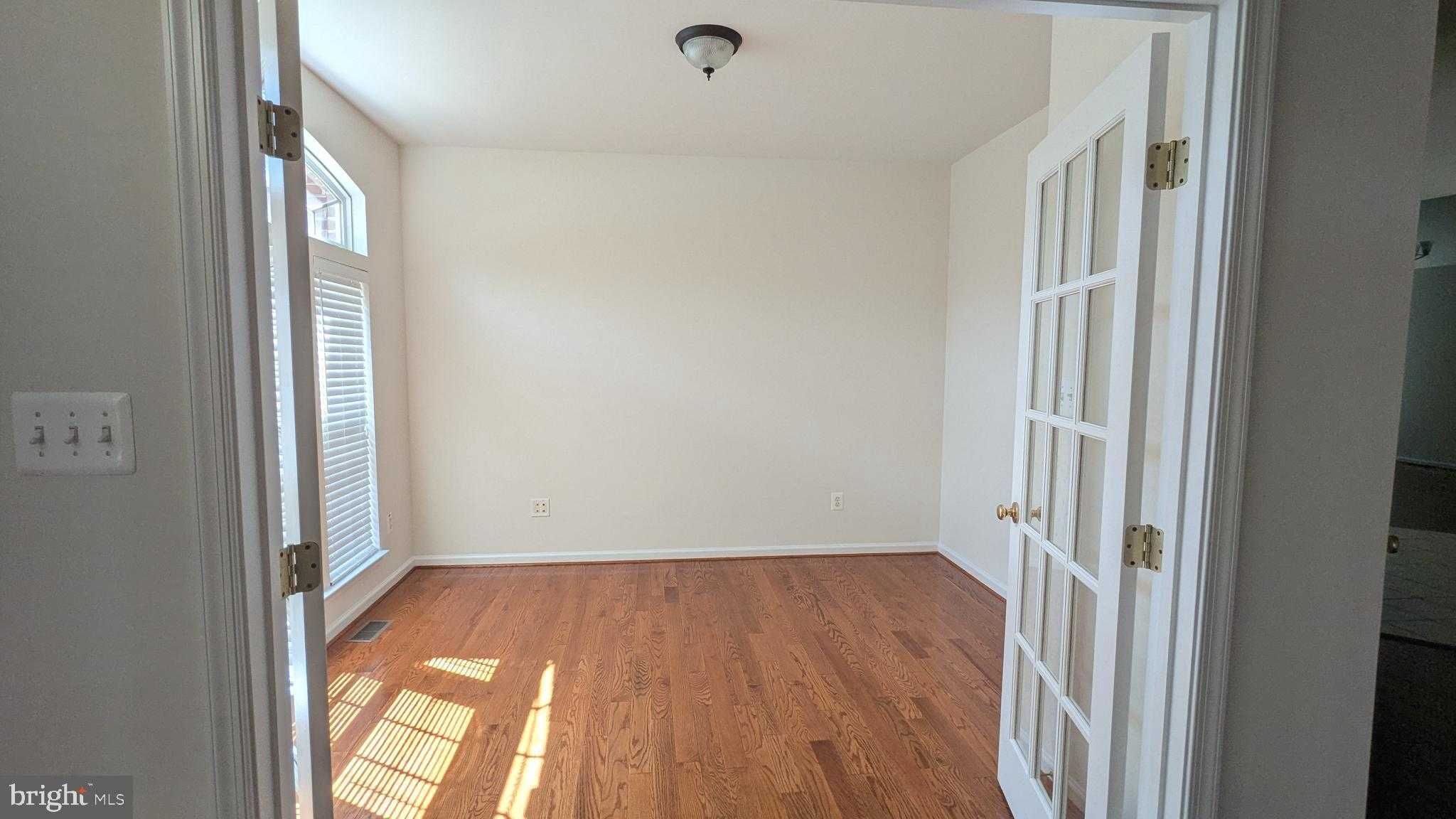 24 Nugent Dr photo 6