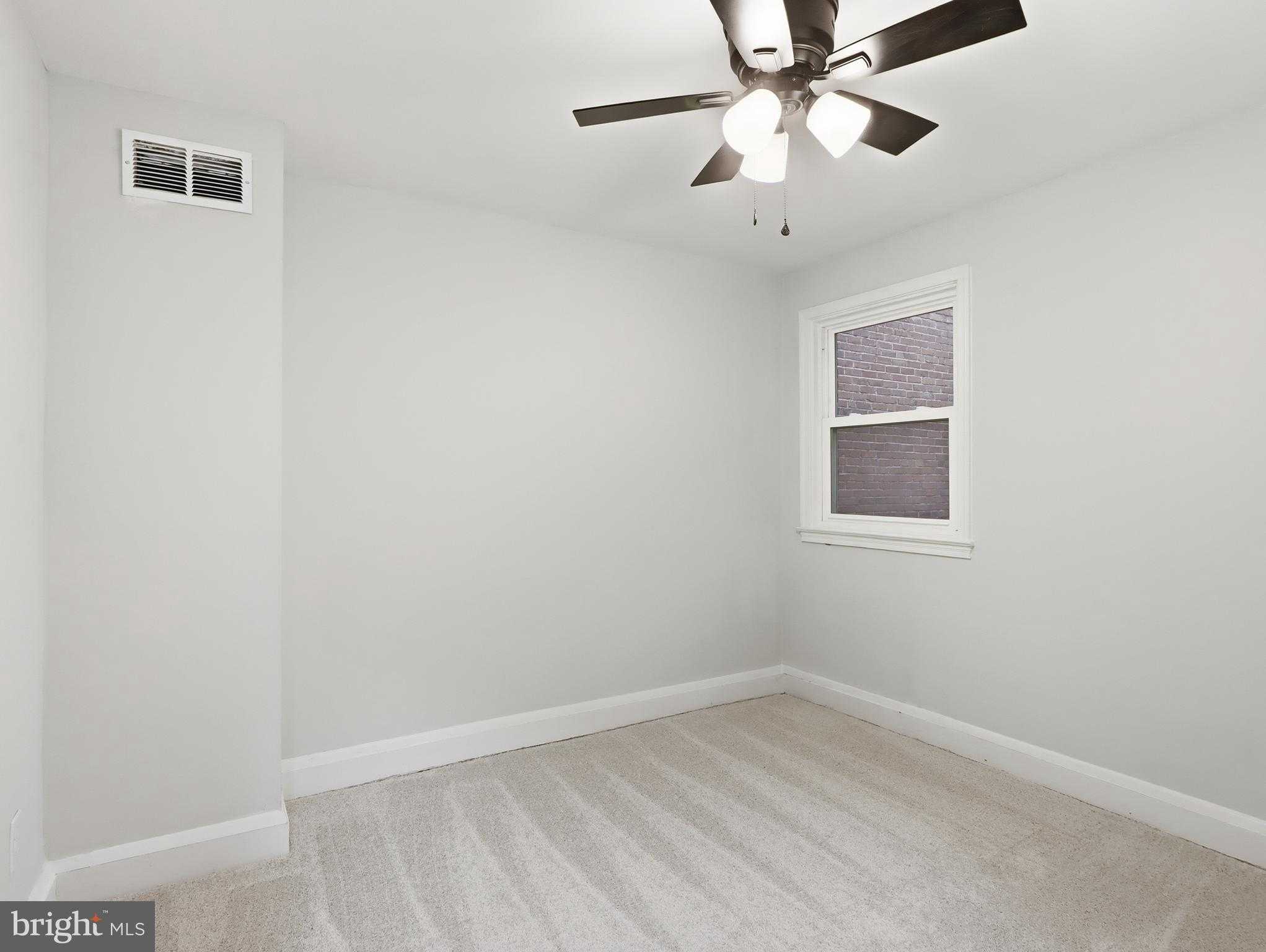 5607 Ready Ave photo 23