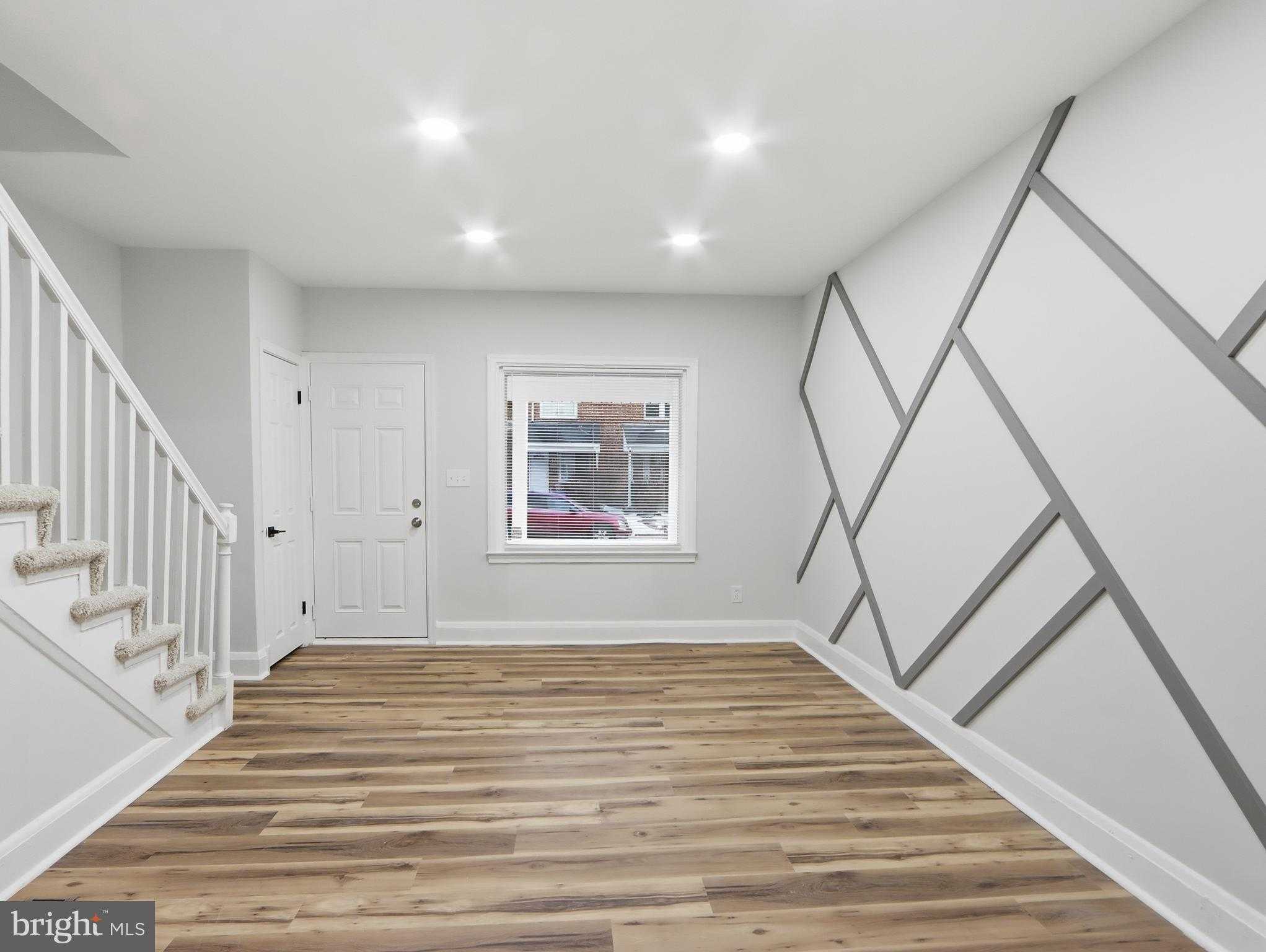 5607 Ready Ave photo 6