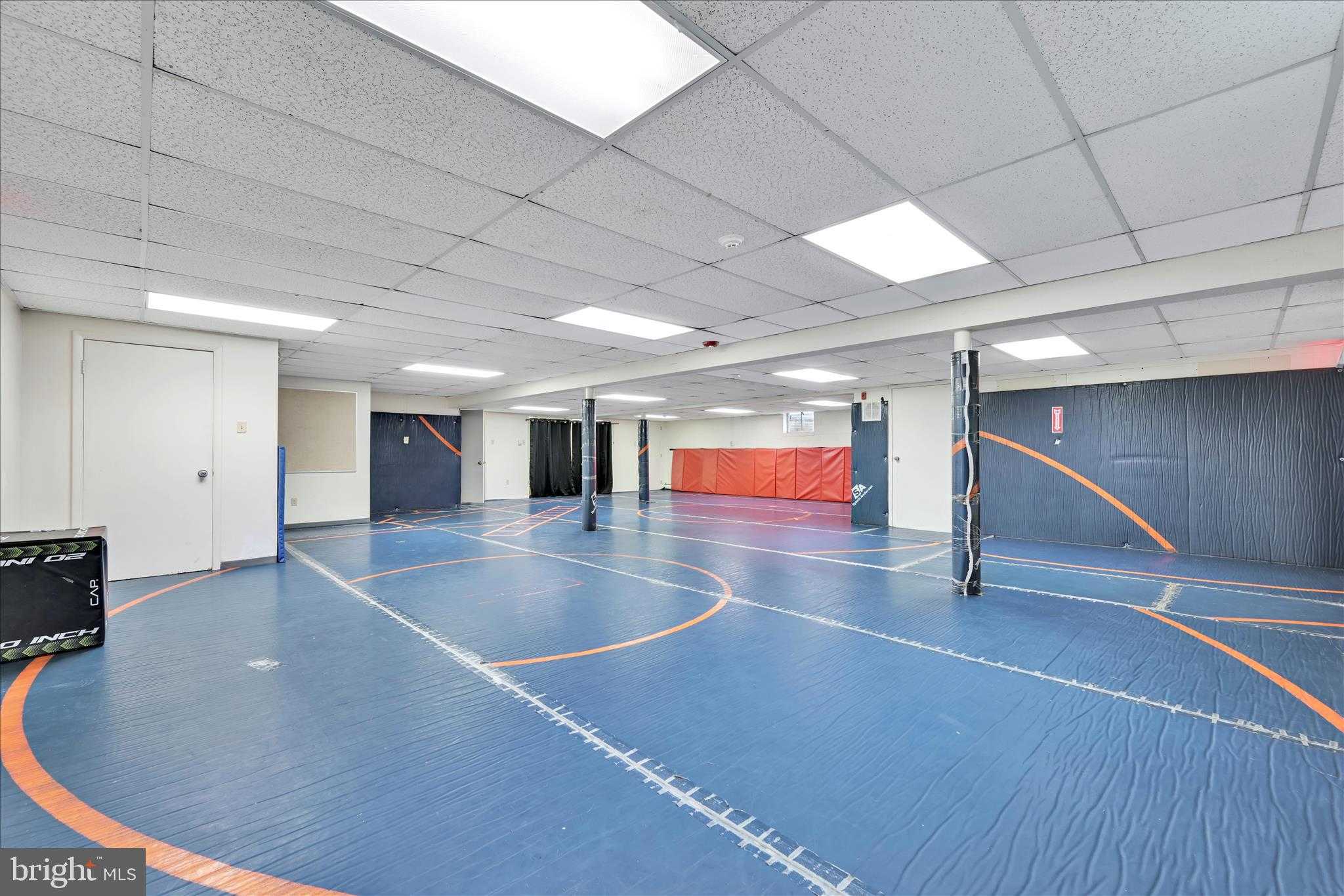 780 Claremont Ave photo 39