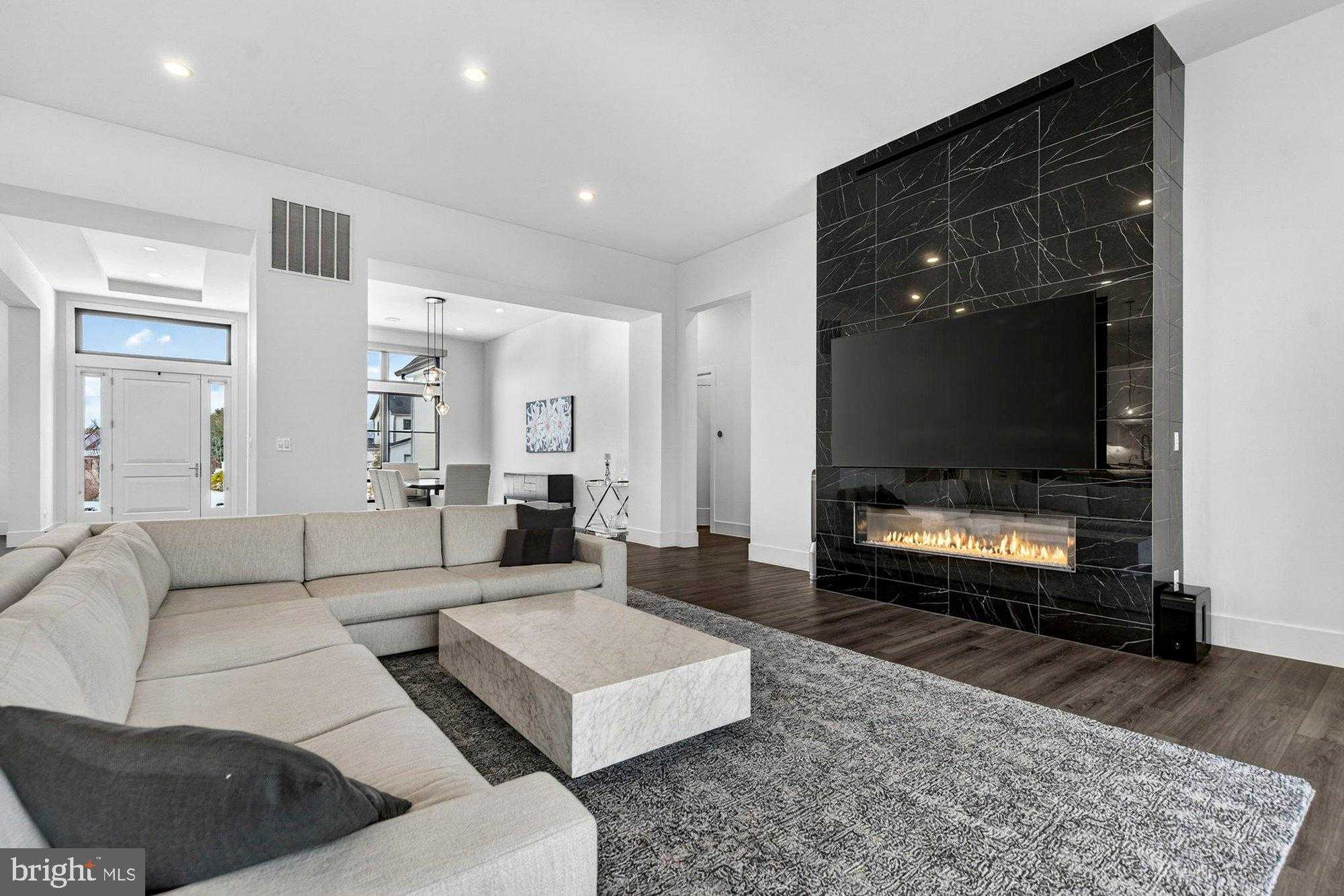 1221 Riley Preserve CT photo 2