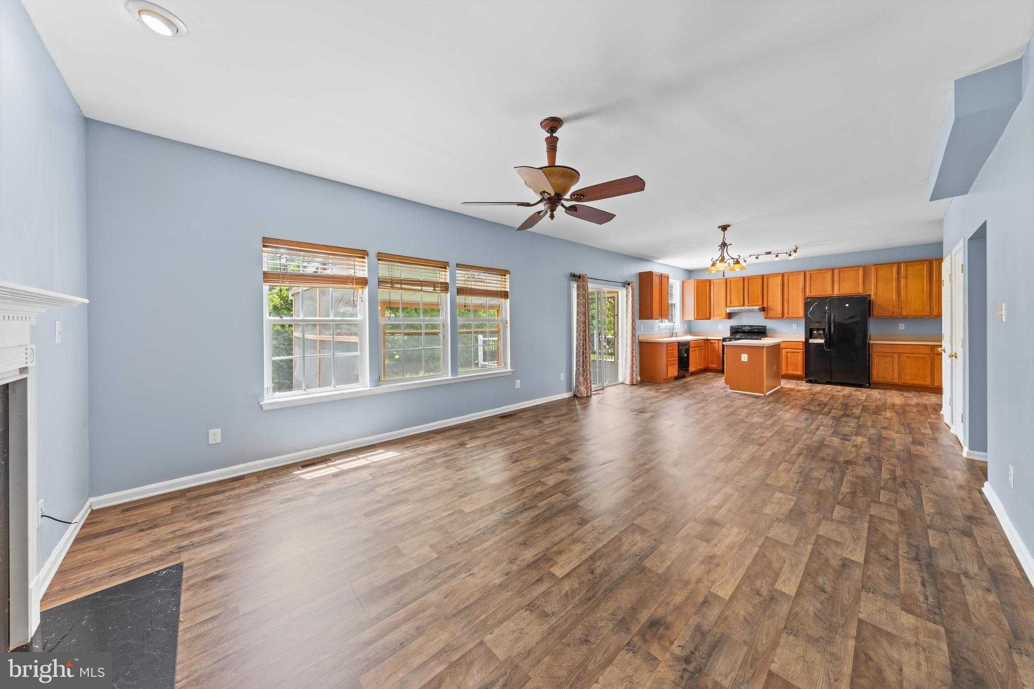 1518 Anchors Way photo 8