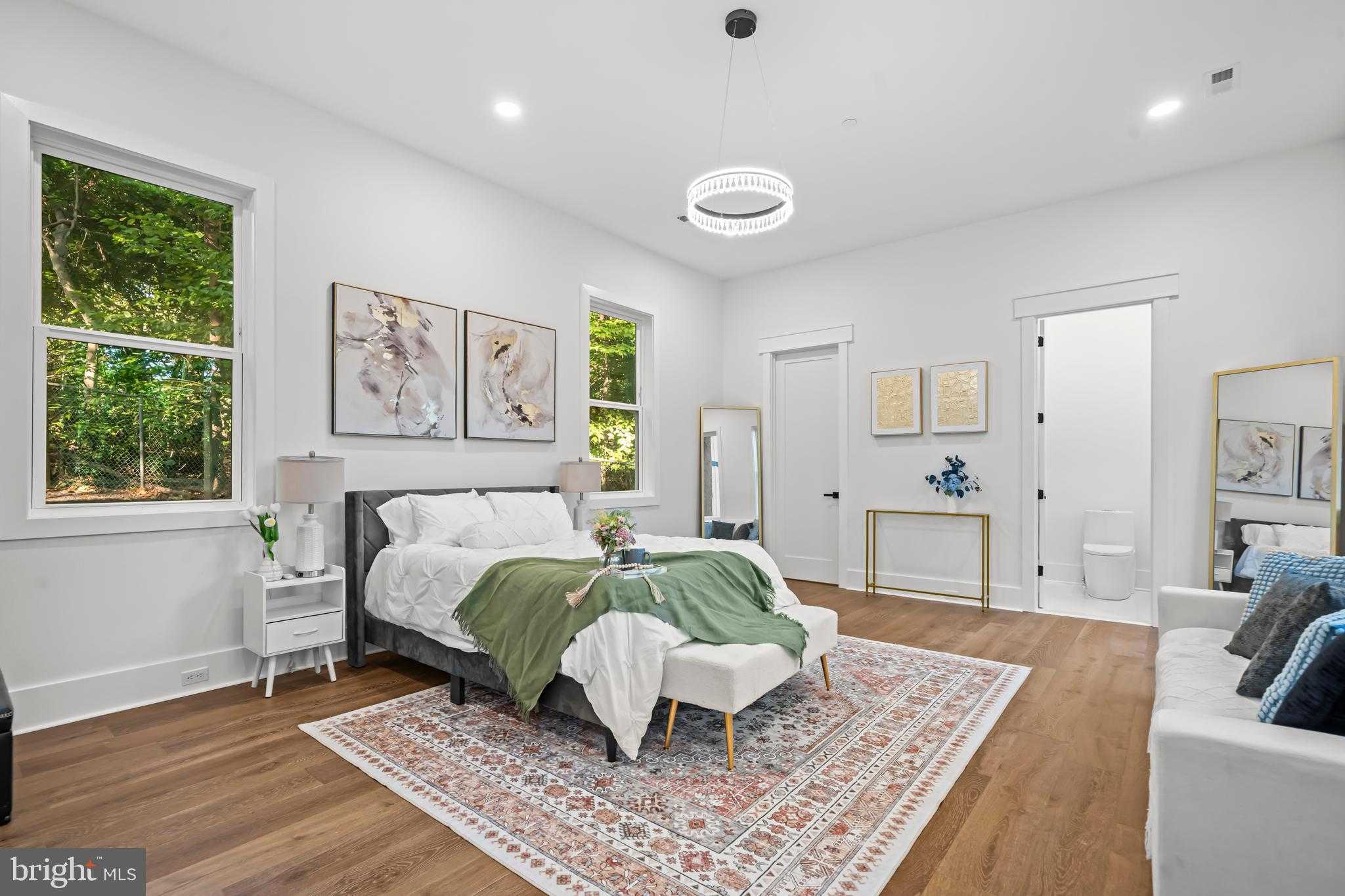 811 Sligo Creek Pkwy photo 18