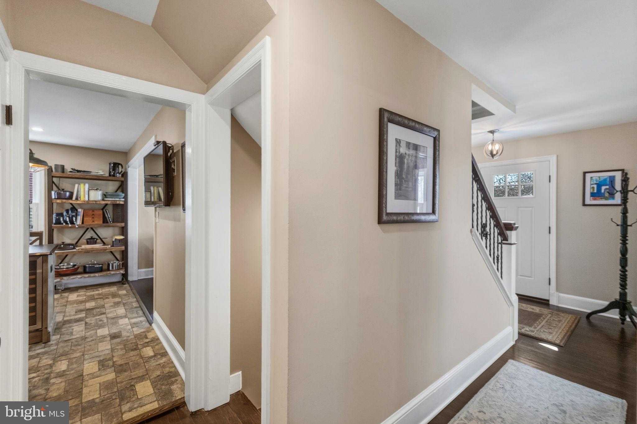 11 E 14th St photo 33