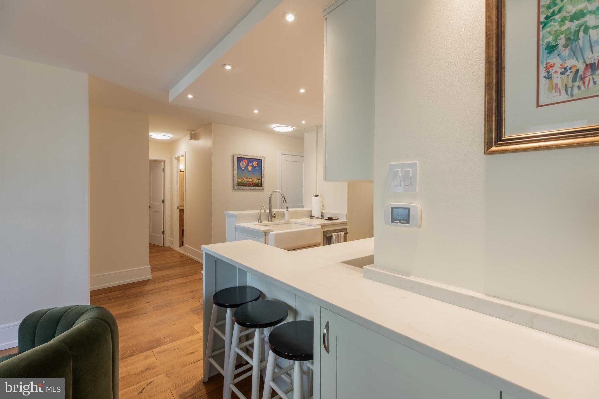 226 W Rittenhouse Sq Apt 1501 photo 11