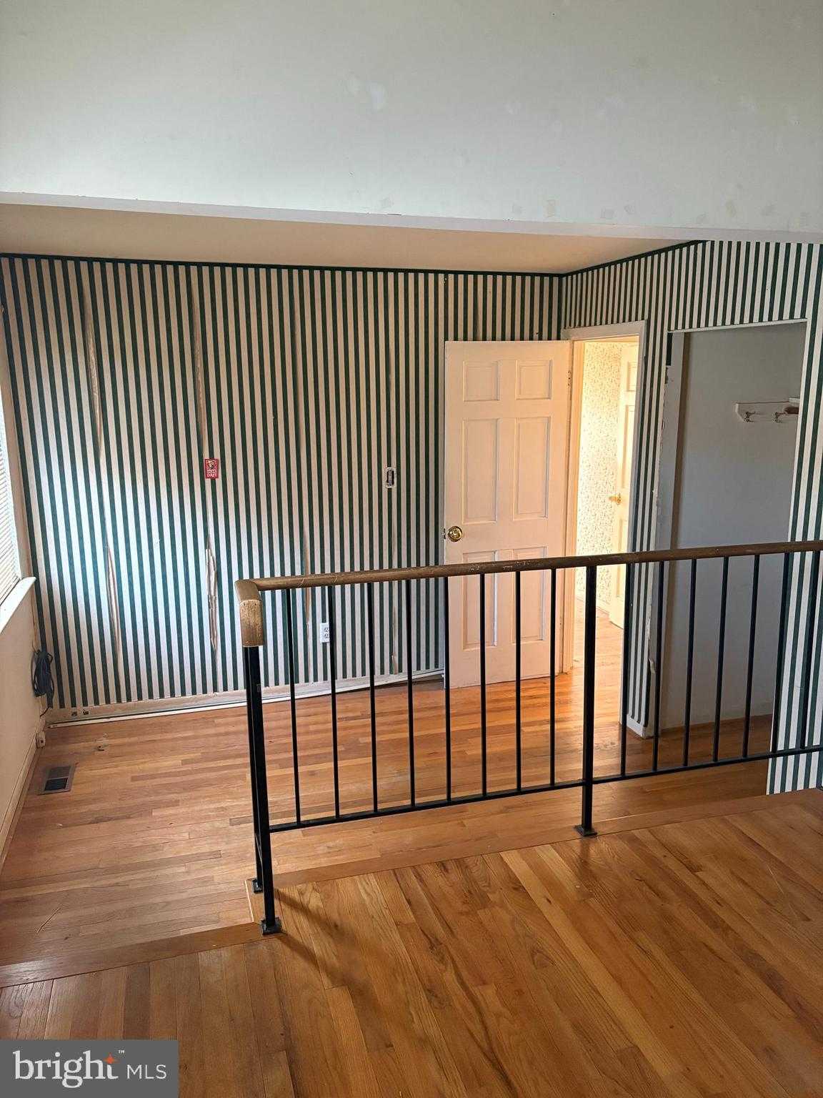 793 Martin CT W photo 19