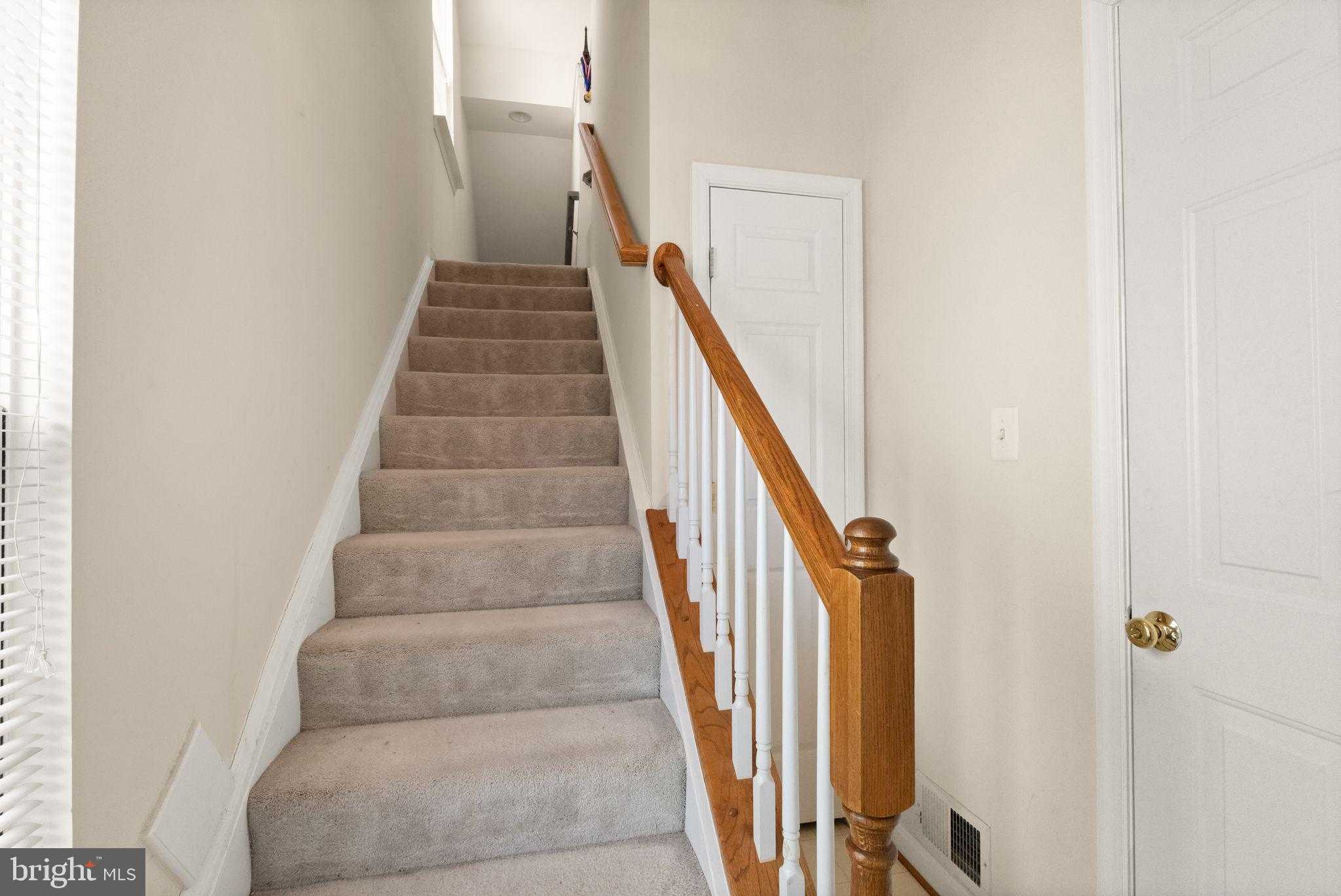 12511 Heykens Ln photo 4