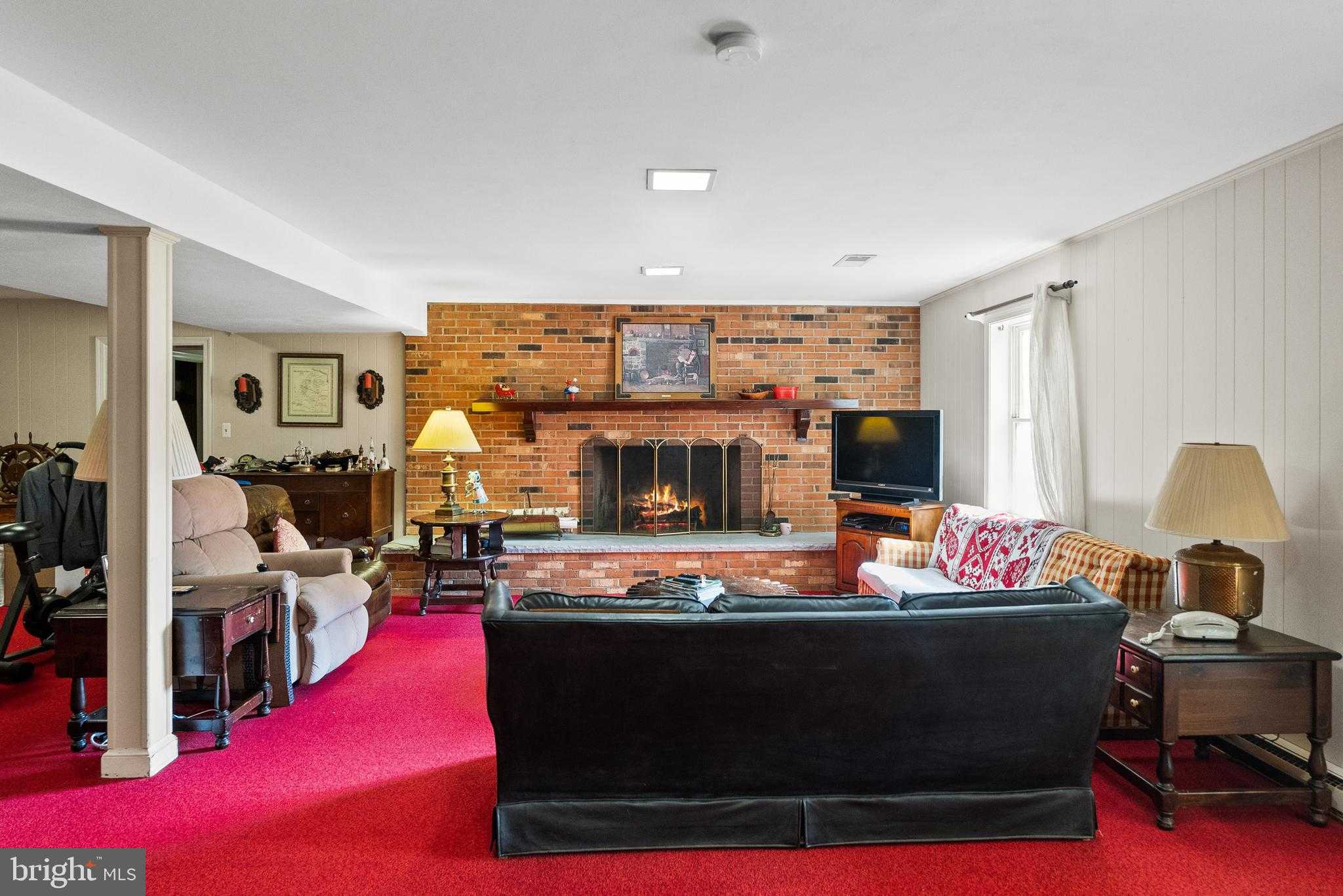 1207 Towlston Rd photo 50