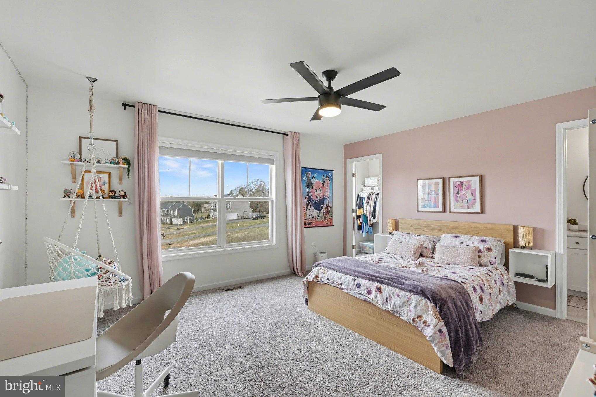 19 Chapel Ridge CT photo 23