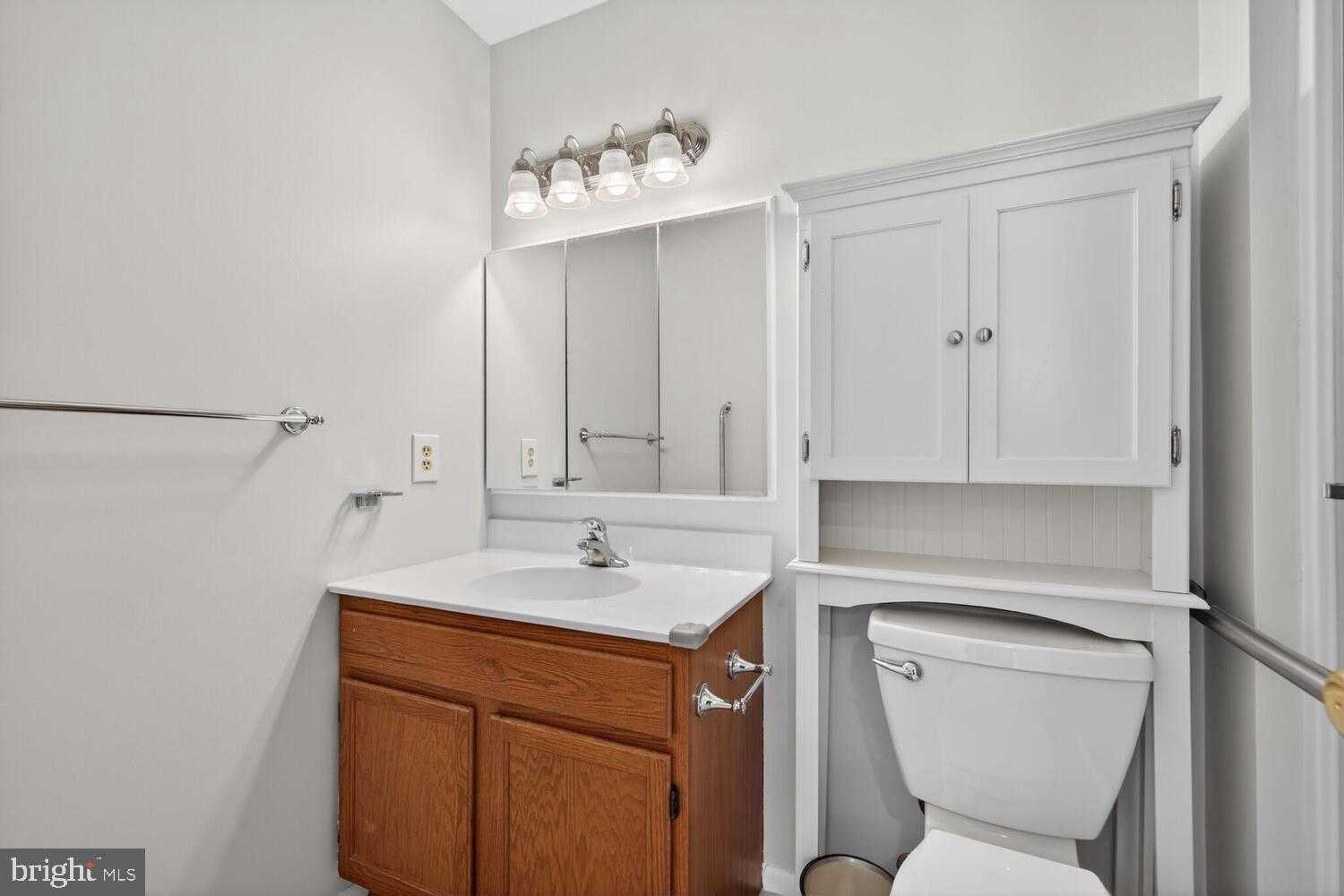 5693 Crabapple Dr photo 14