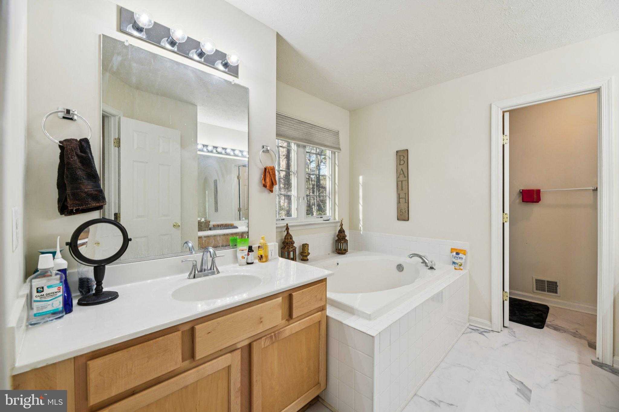 11275 Lord Baltimore Dr photo 23