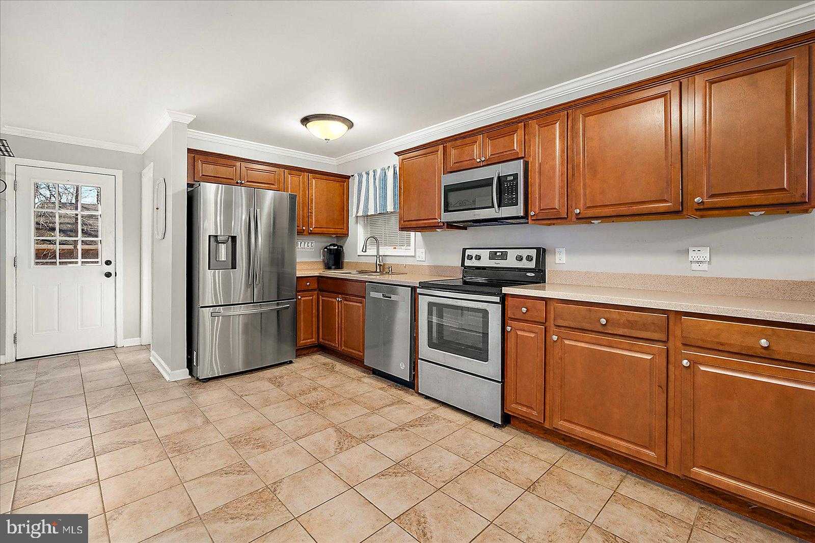 21 Abbott Pl photo 14