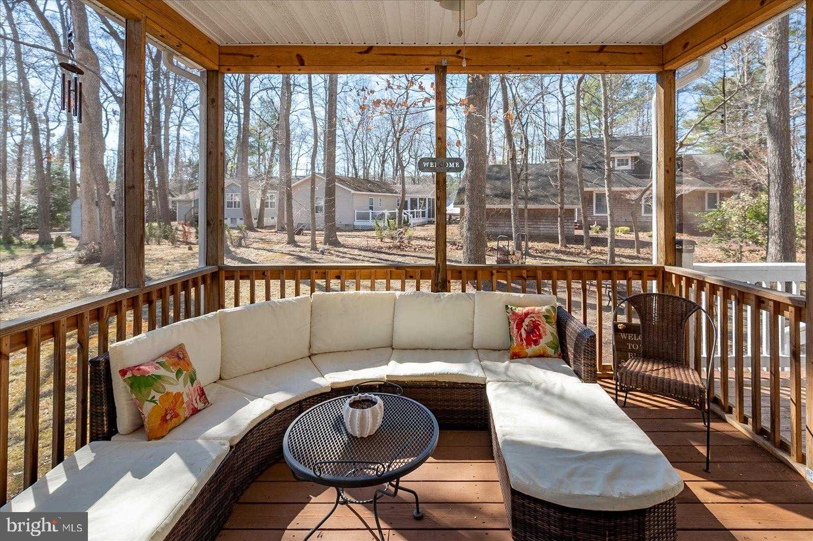 21 Abbott Pl photo 45