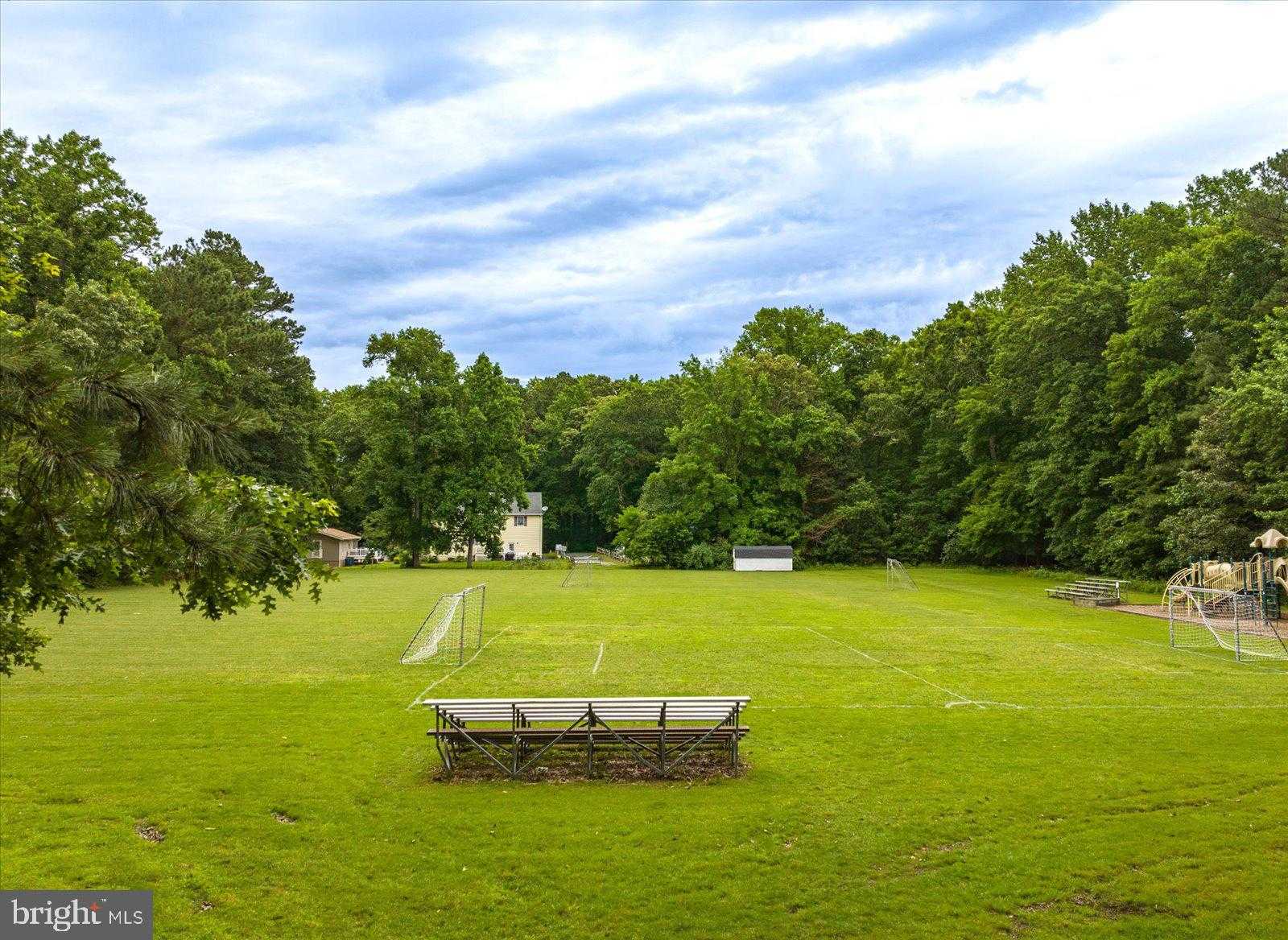 21 Abbott Pl photo 93