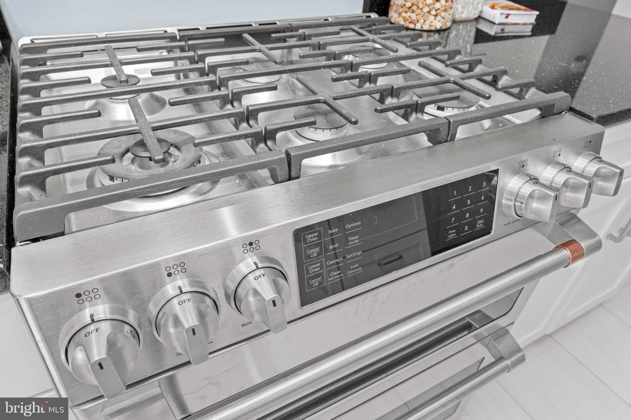 214 S Royal Ave photo 9