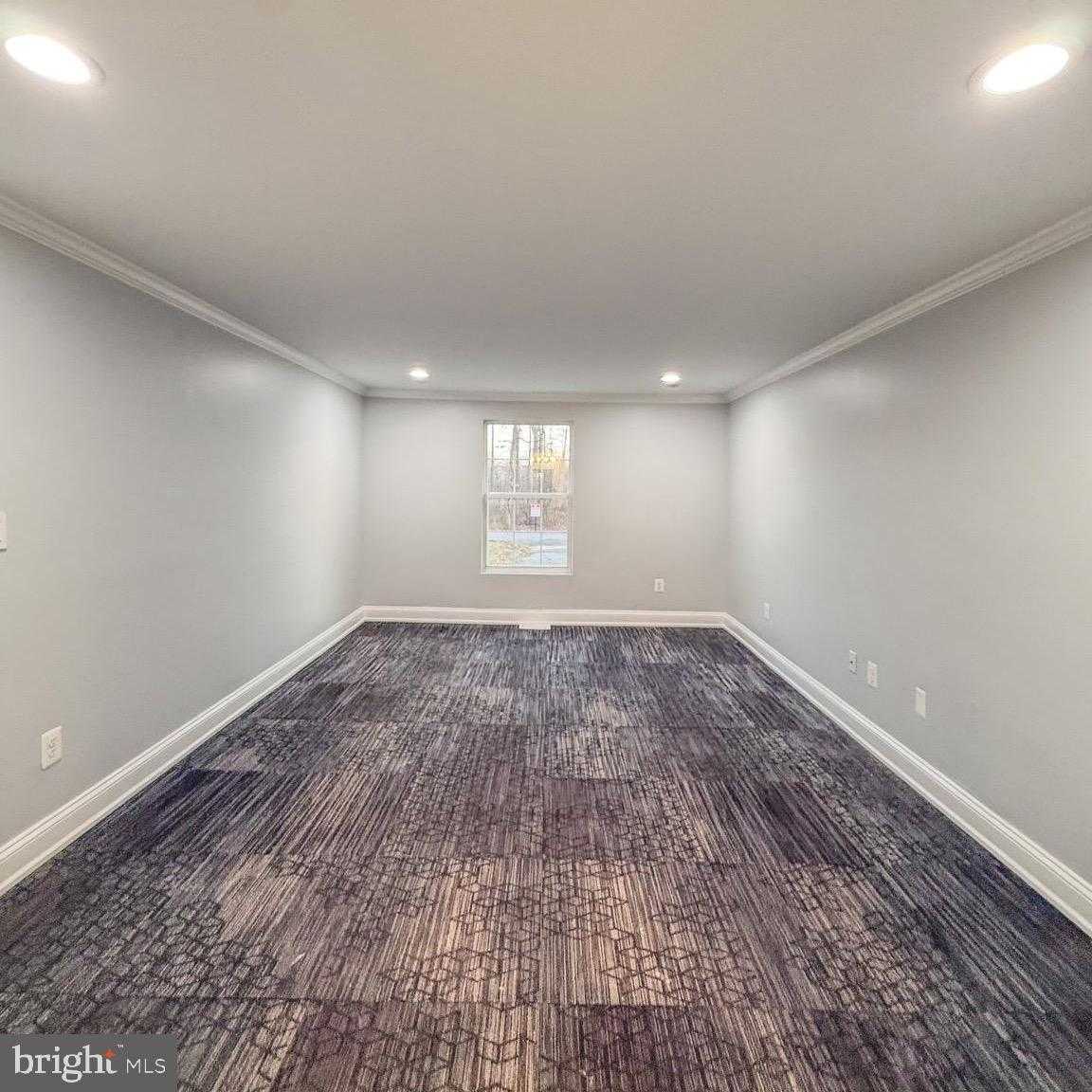 205 Biddle Rd photo 27