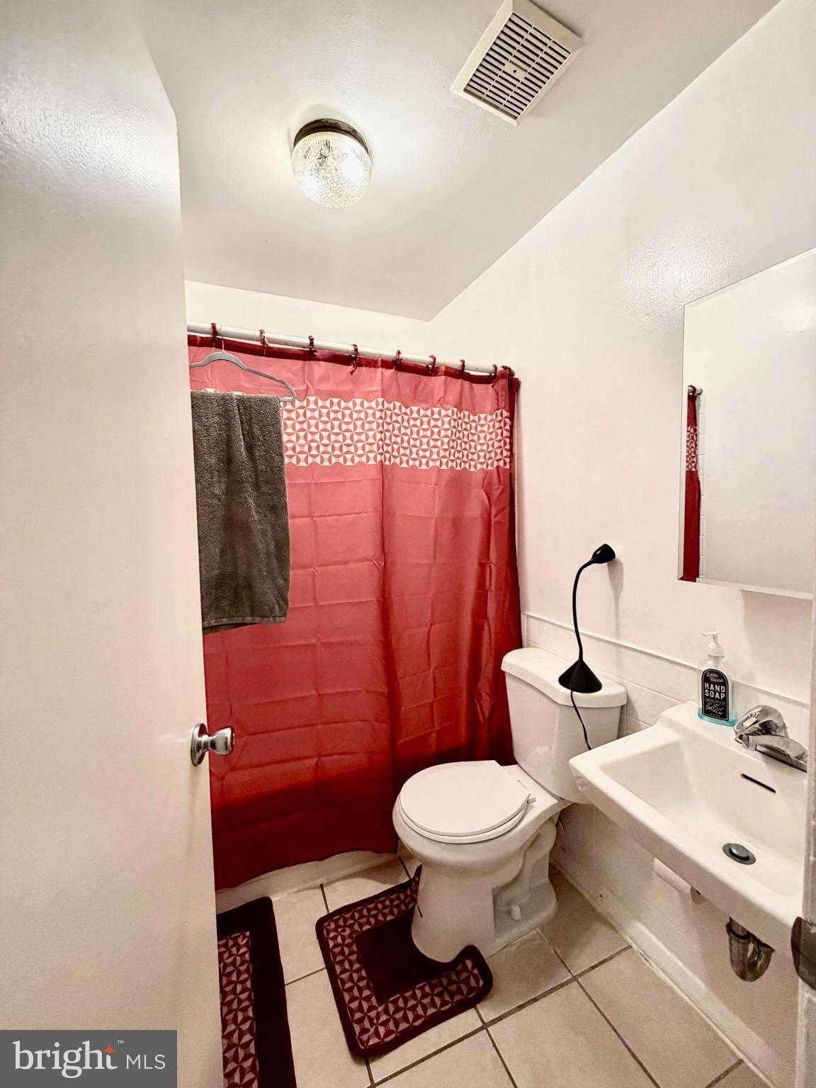 2811 Harlem Ave photo 8