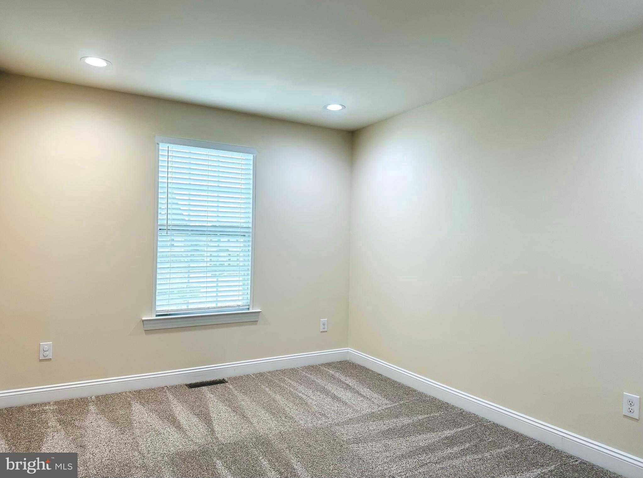 323 W Boulder Dr photo 24